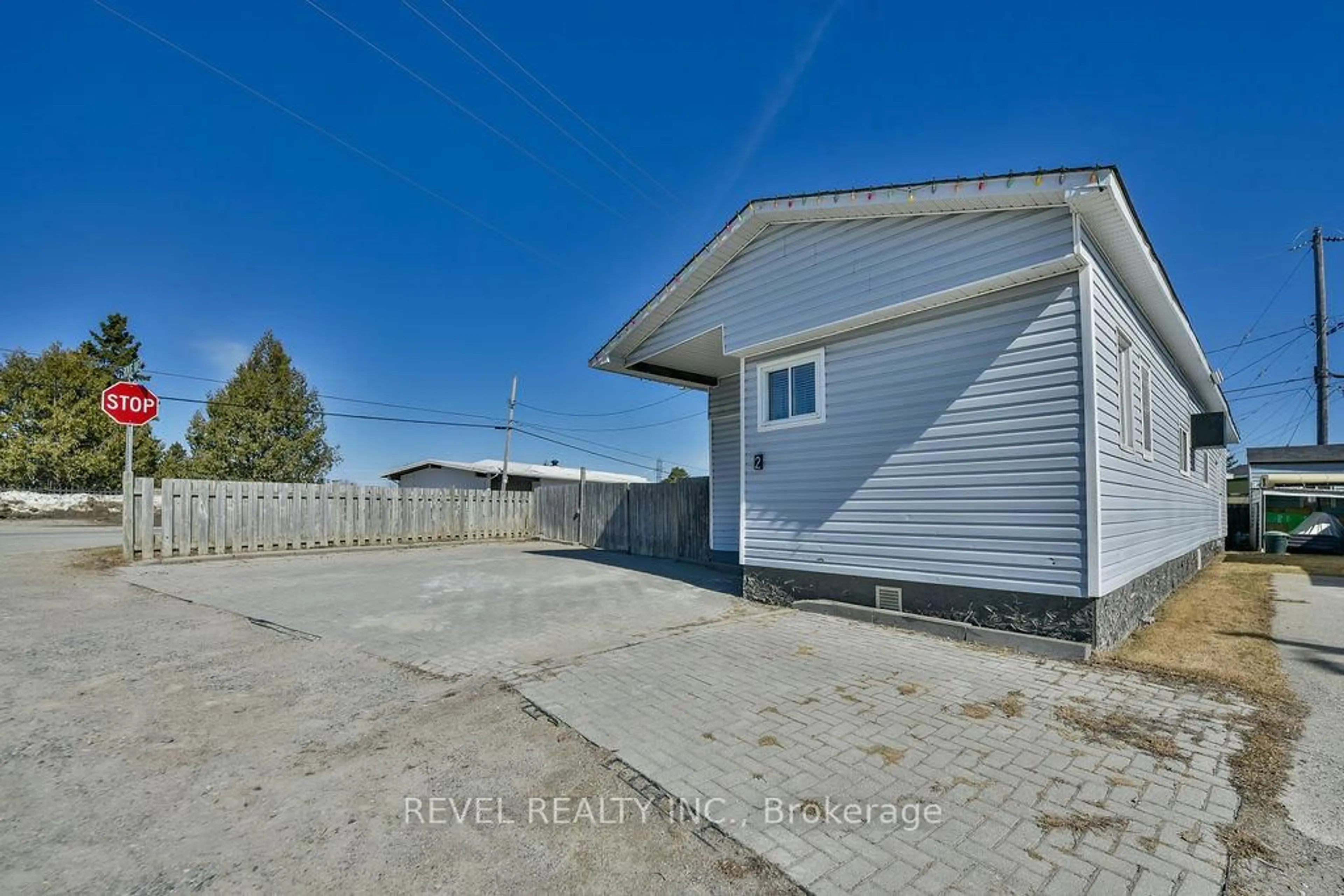 Unknown for 2 Rovie Ave, Timmins Ontario P4N 0C8