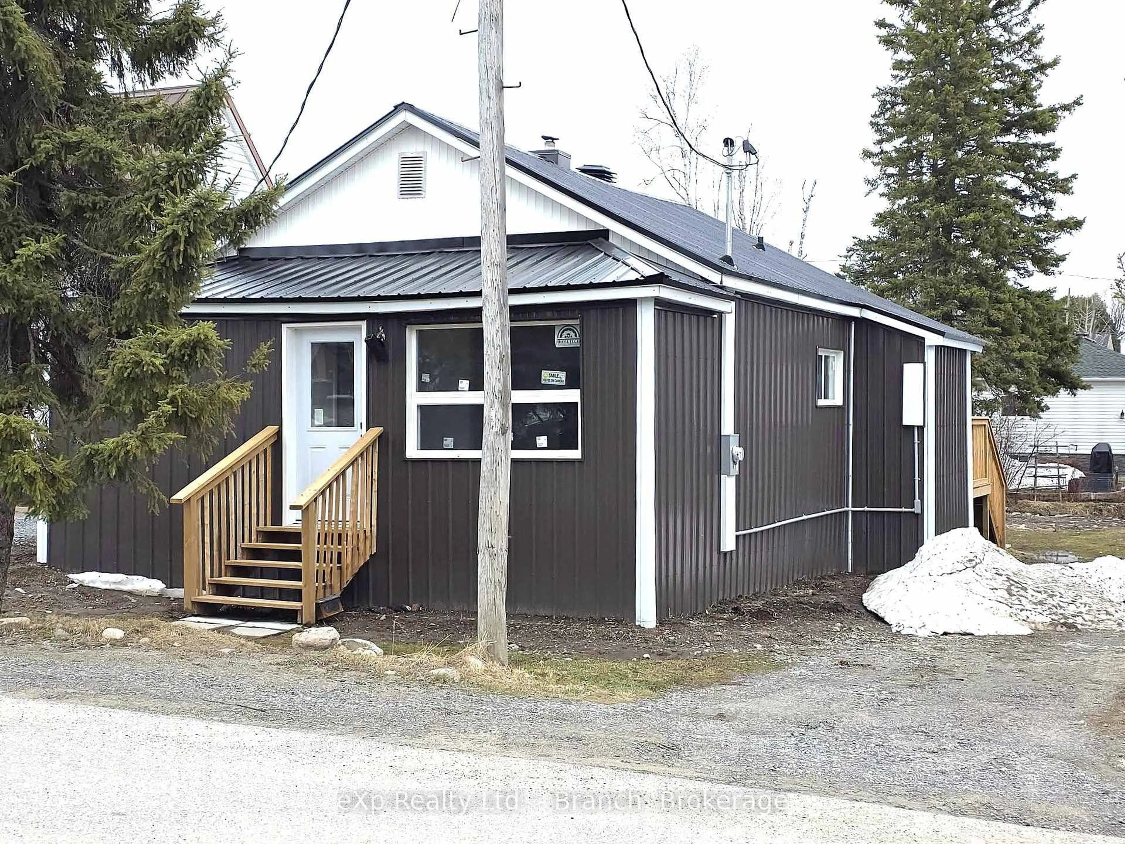 Shed for 6 Wilson Ave, Kirkland Lake Ontario P2N 1J7