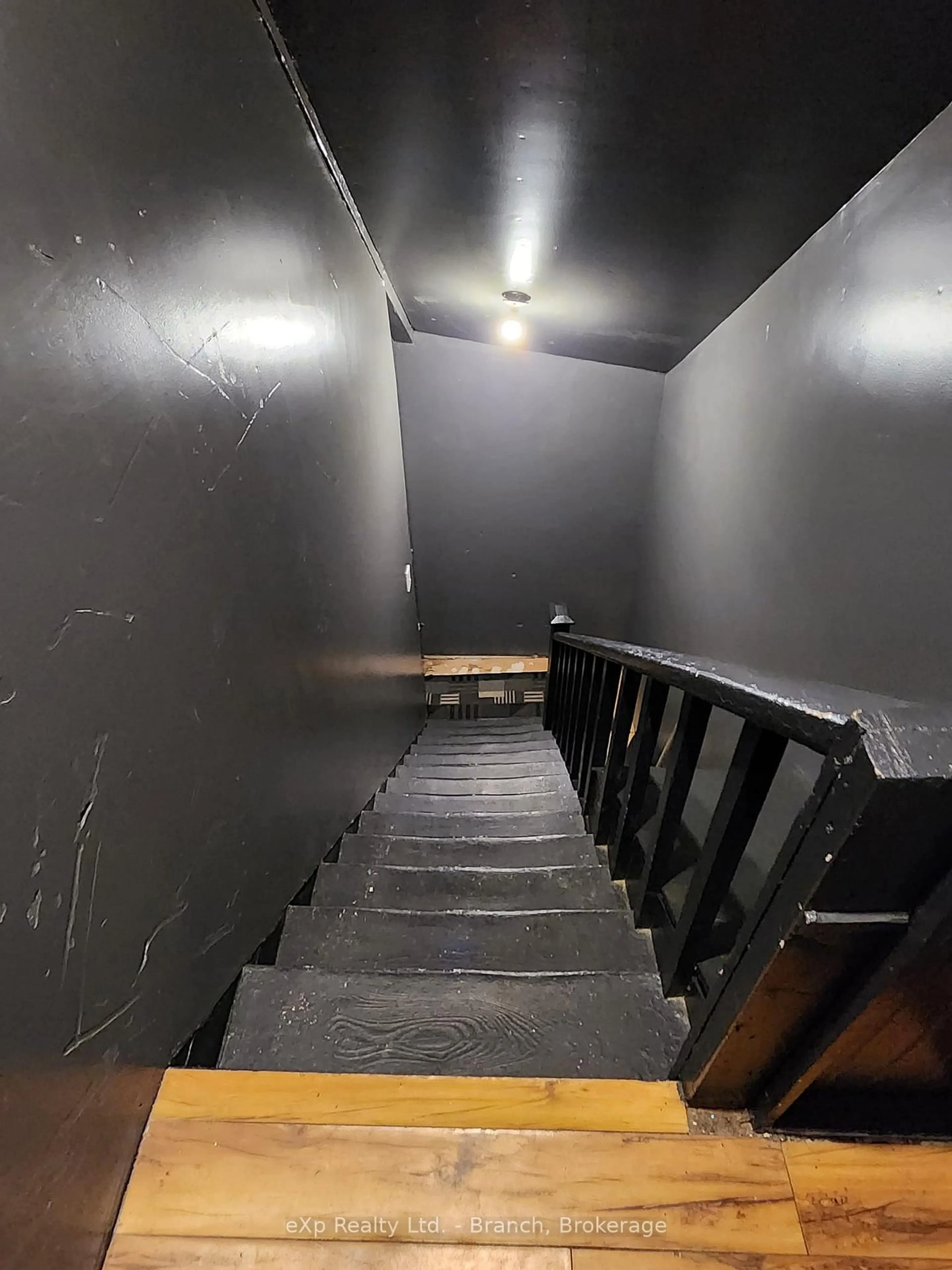 Stairs for 13 Main St, Kirkland Lake Ontario P2N 3C8