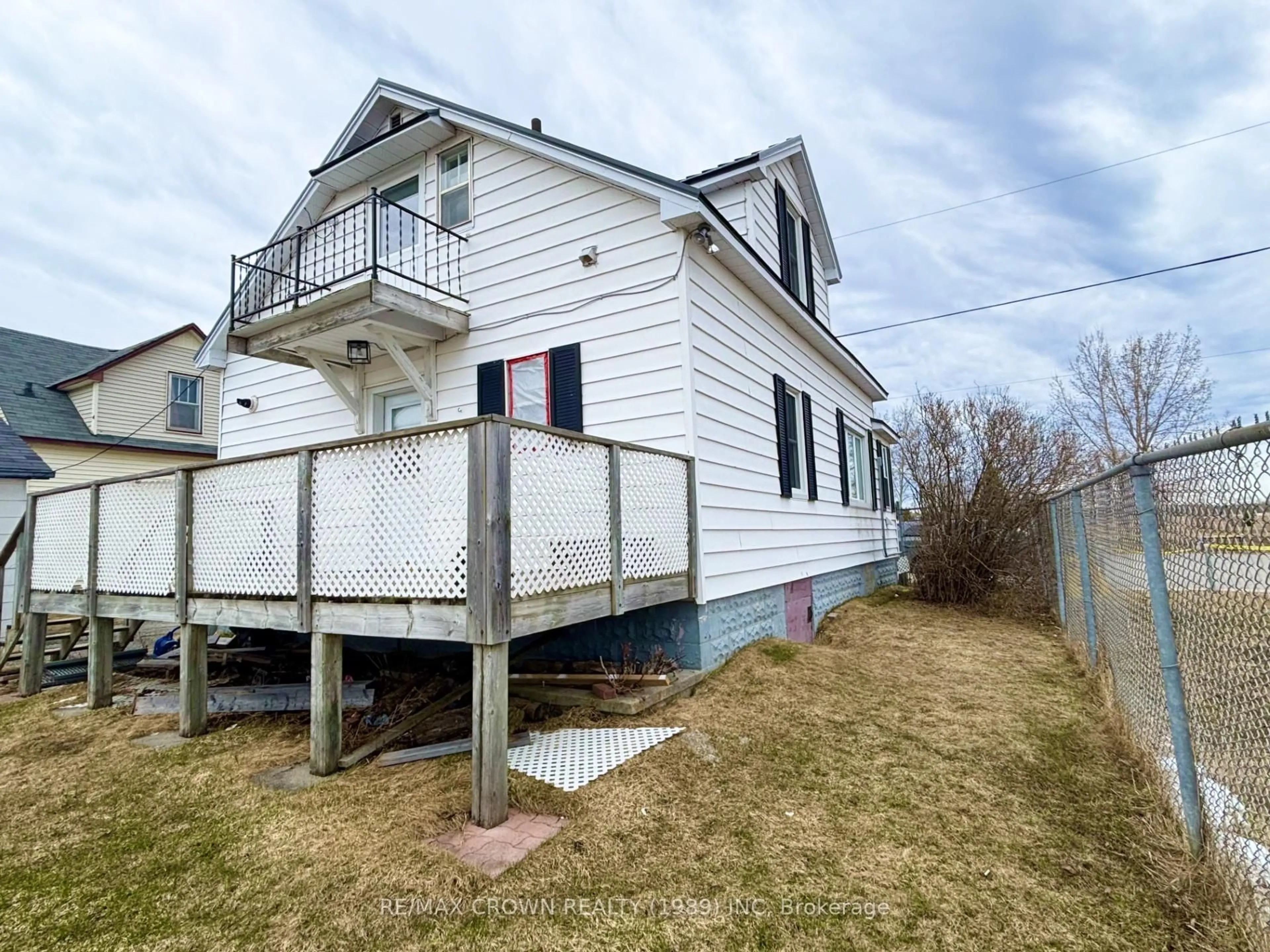 Unknown for 181 Shamrock Avenue (south Ave, Timmins Ontario P0N 1H0