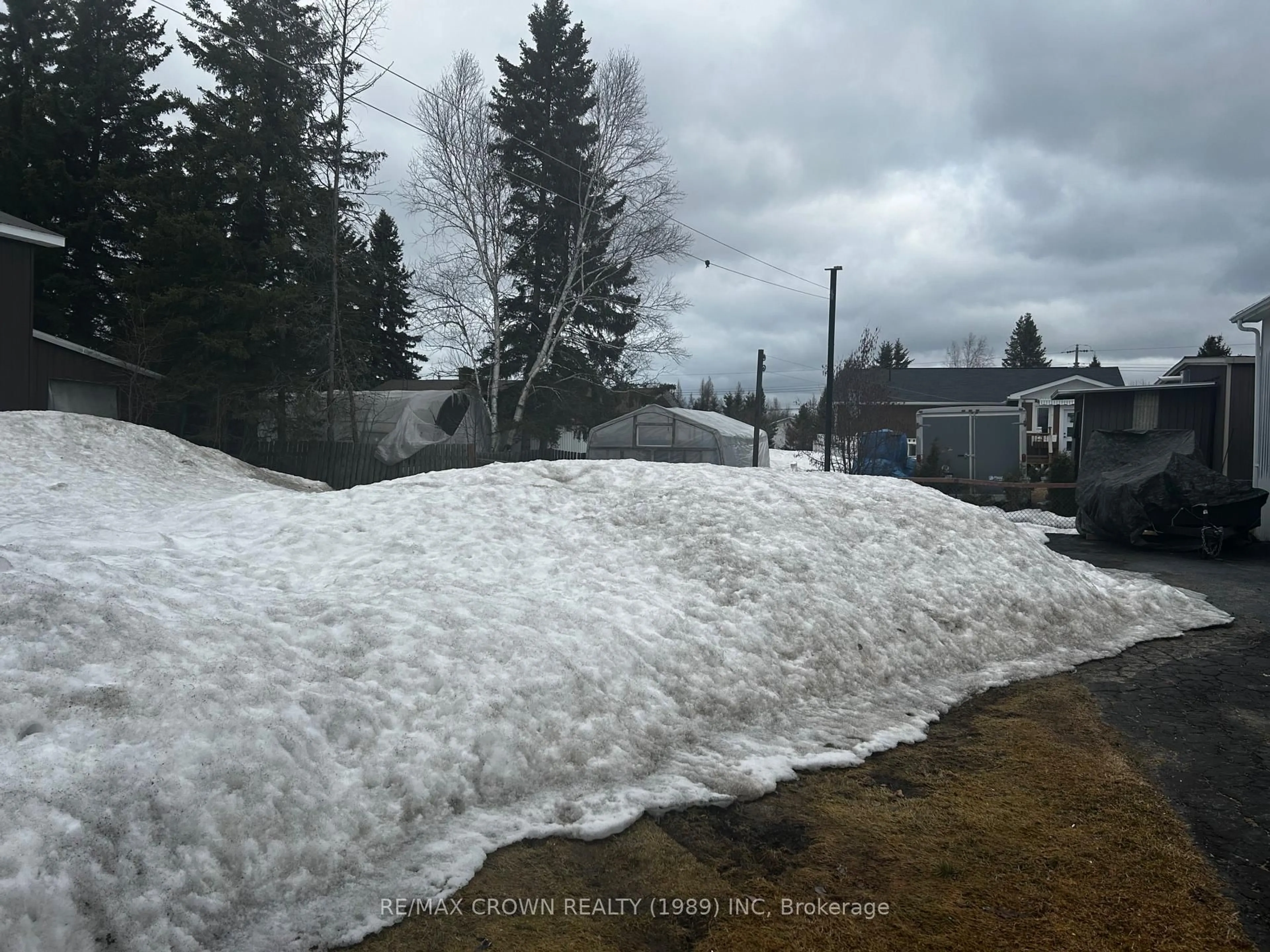 Shed for 37 Leonard Moonbeam Ave, Kapuskasing Ontario P0L 1V0
