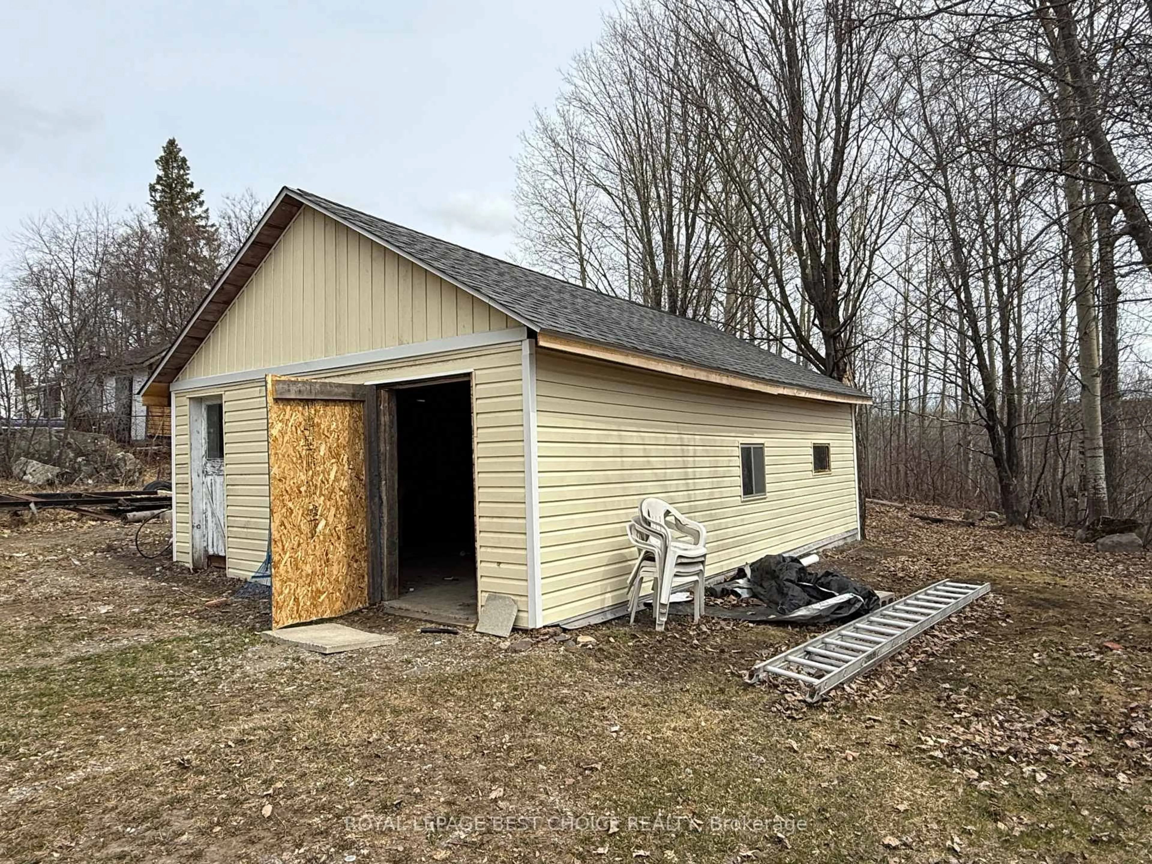 Shed for 42 Empire St, Timiskaming Ontario P0J 1N0