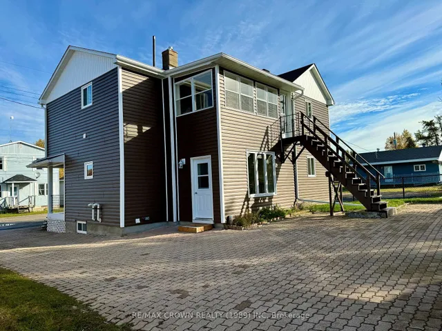 177 Elaine Ave, Smooth Rock Falls 3