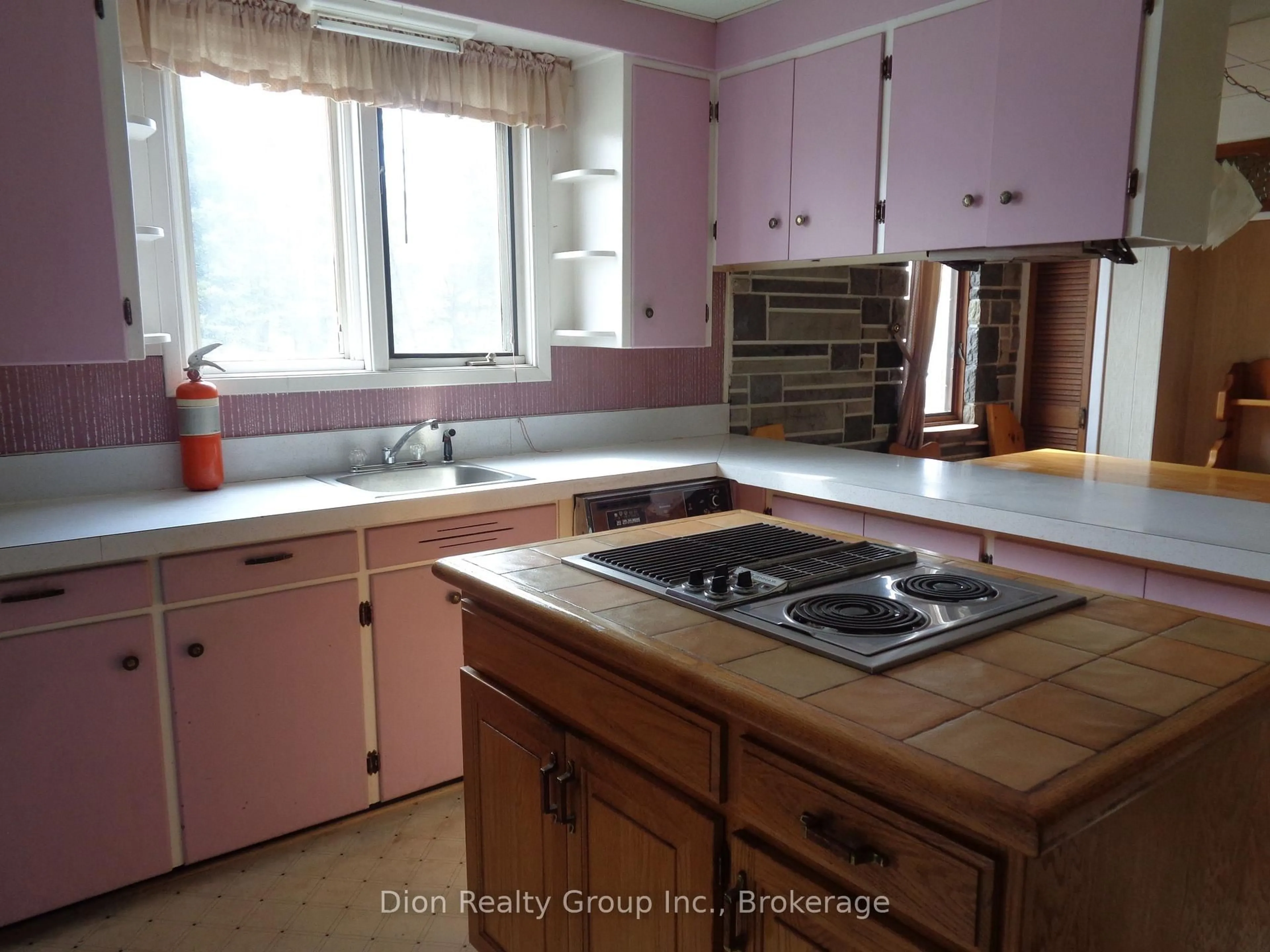 Standard kitchen, unknown for 37 Mckelvie Ave, Kirkland Lake Ontario P2N 2K3