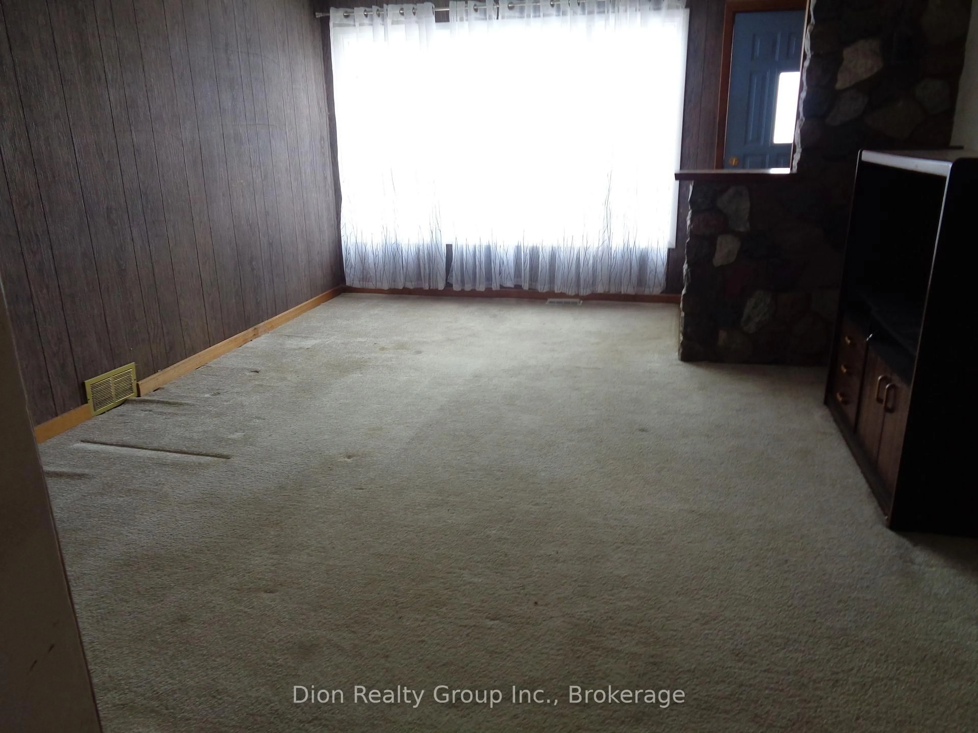 A pic of a room for 37 Mckelvie Ave, Kirkland Lake Ontario P2N 2K3