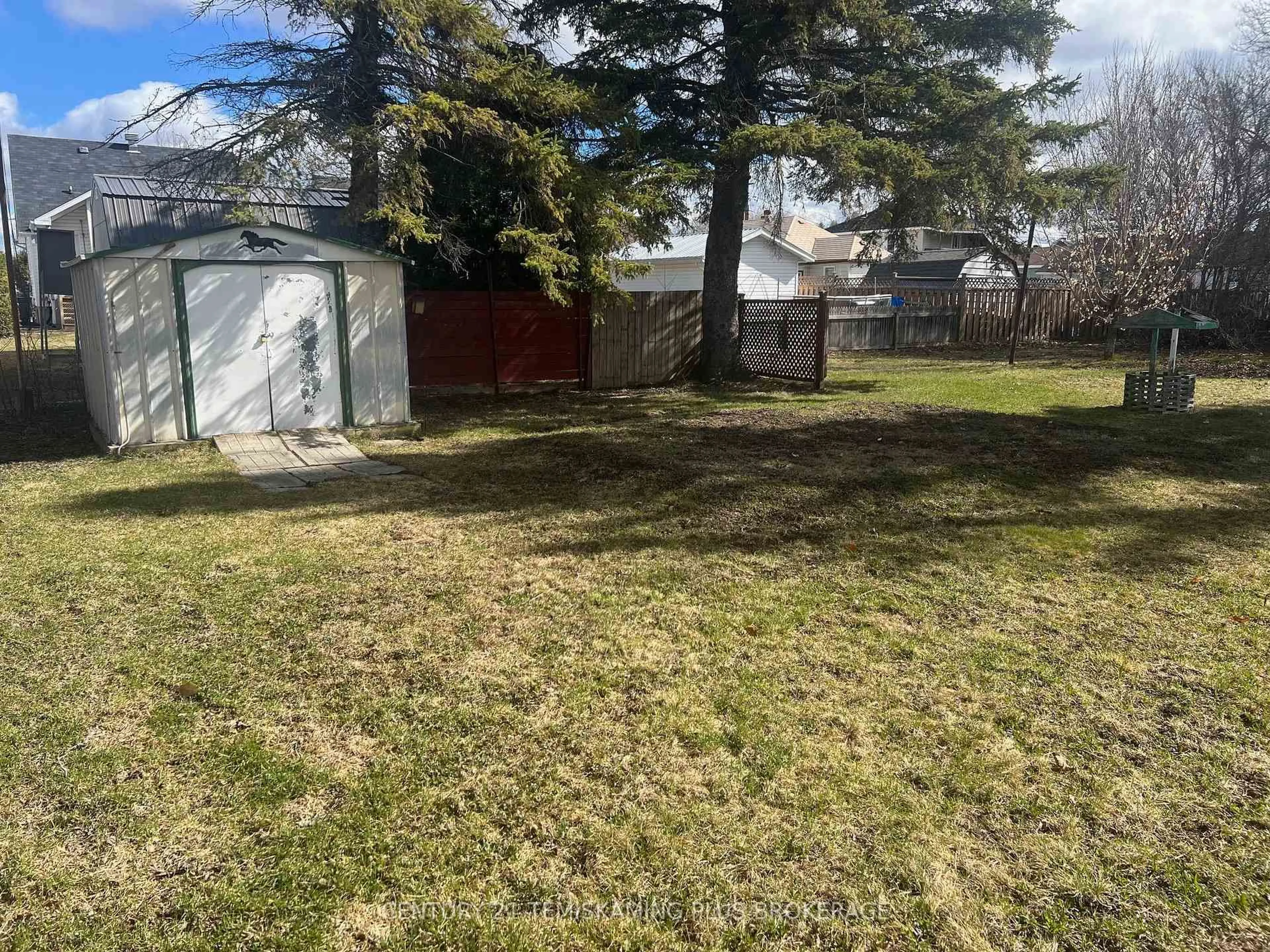 A pic from outside/outdoor area/front of a property/back of a property/a pic from drone, street for 363 Broadwood Ave, Temiskaming Shores Ontario P0J 1P0
