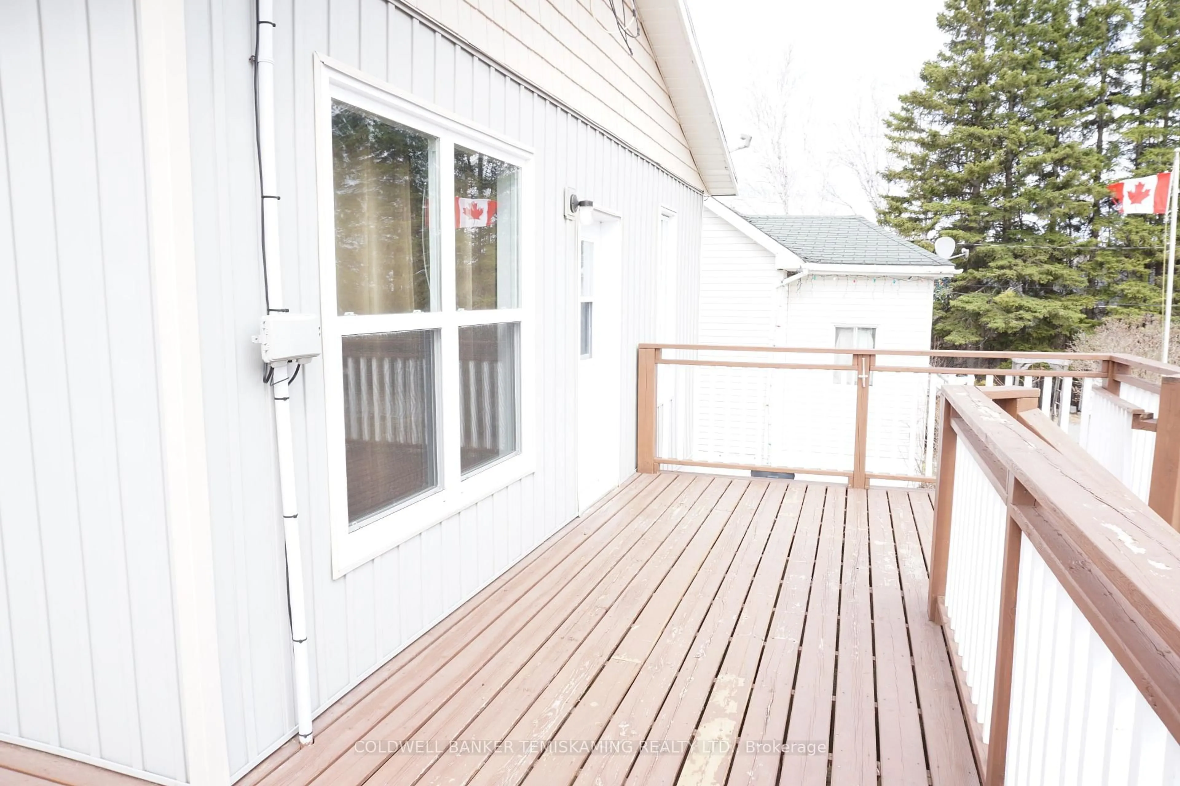 Patio, street for 6 FIFTH Ave, Kirkland Lake Ontario P0K 1L0