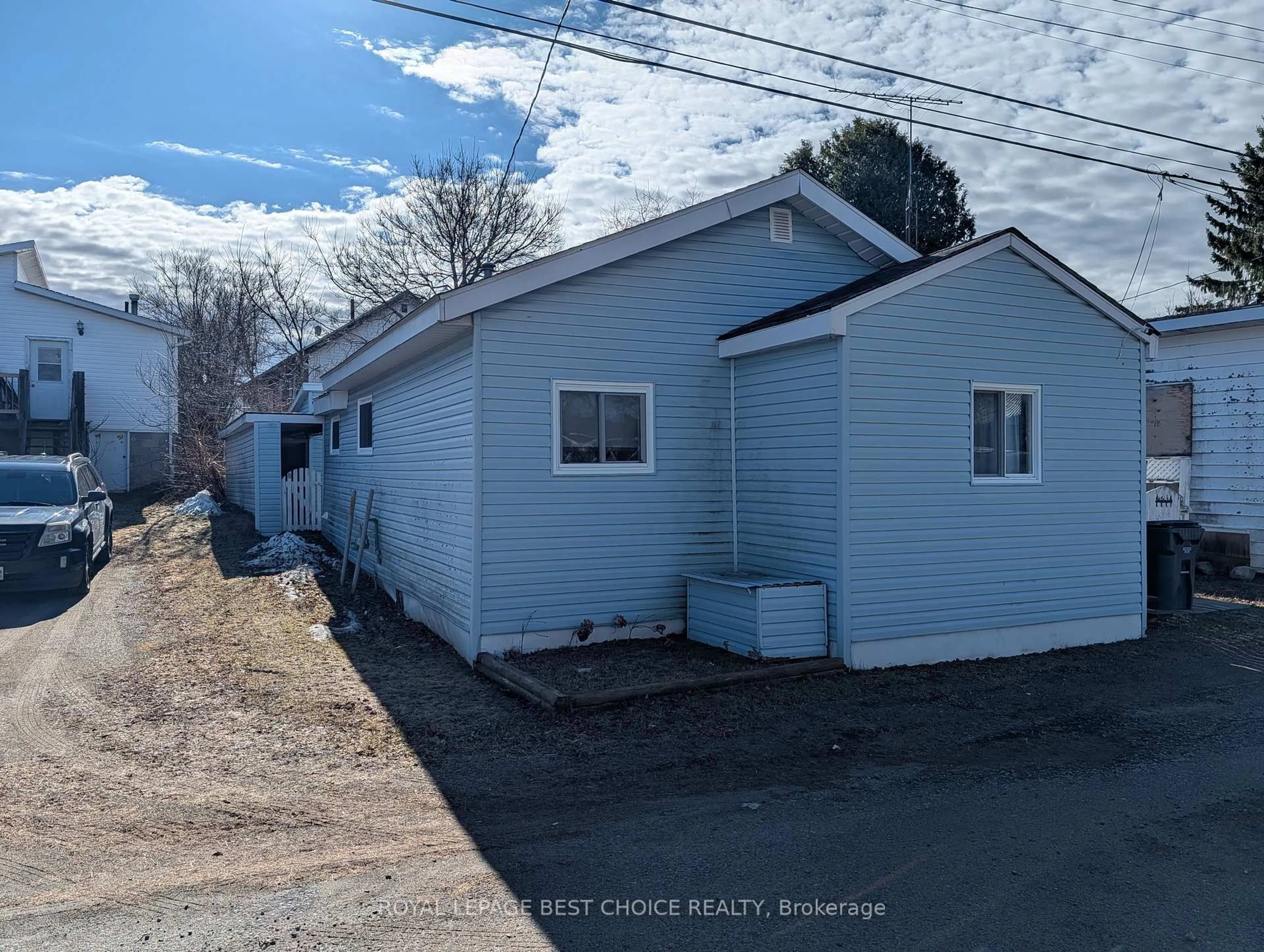 Unknown for 78-79 Helen St, Cobalt Ontario P0J 1C0