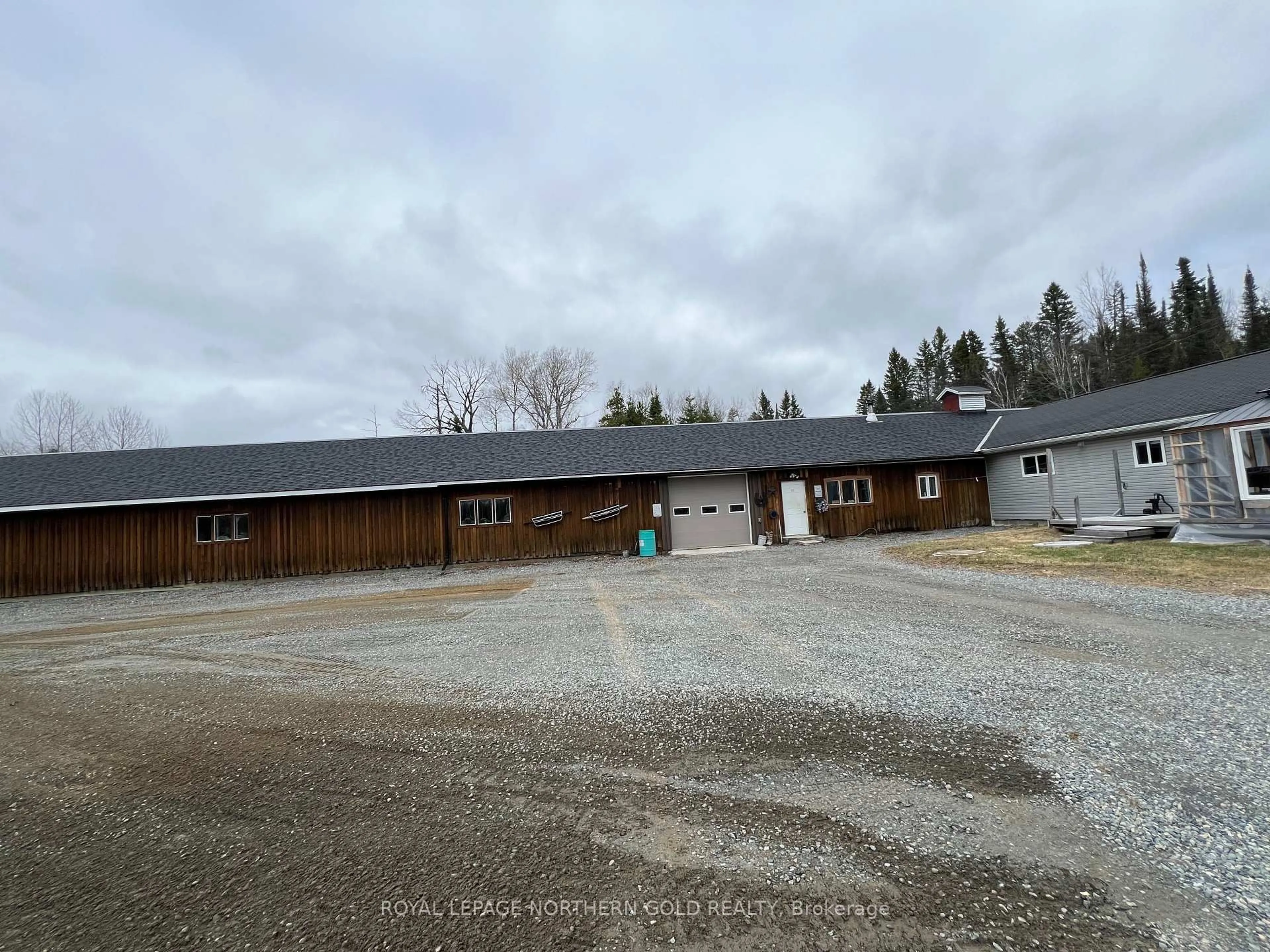 A pic from outside/outdoor area/front of a property/back of a property/a pic from drone, building for 148 McPherson St, Kirkland Lake Ontario P0K 1B0
