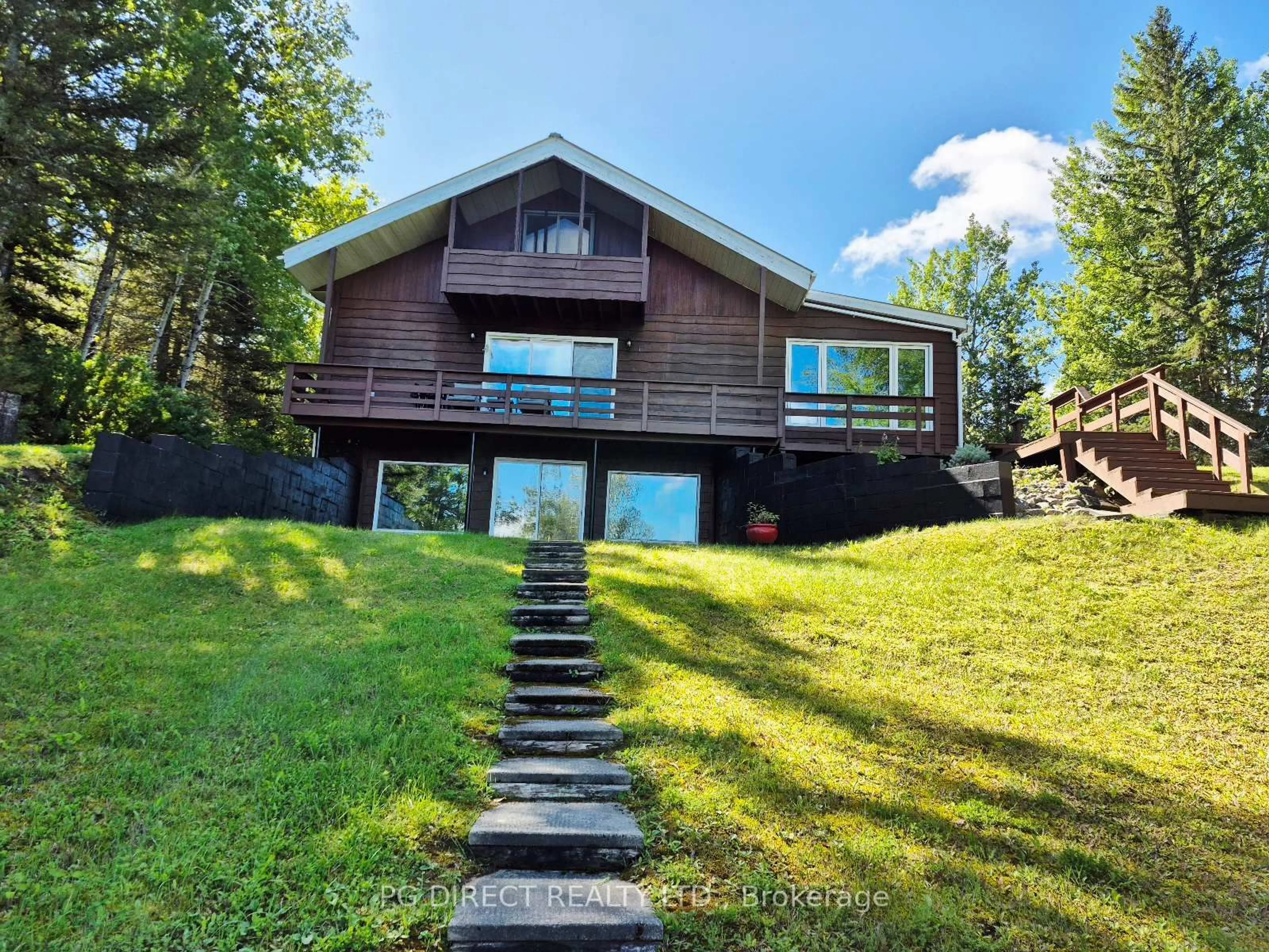 A pic from outside/outdoor area/front of a property/back of a property/a pic from drone, unknown for 35 Birchill Rd, Cochrane Ontario P0L 1C0
