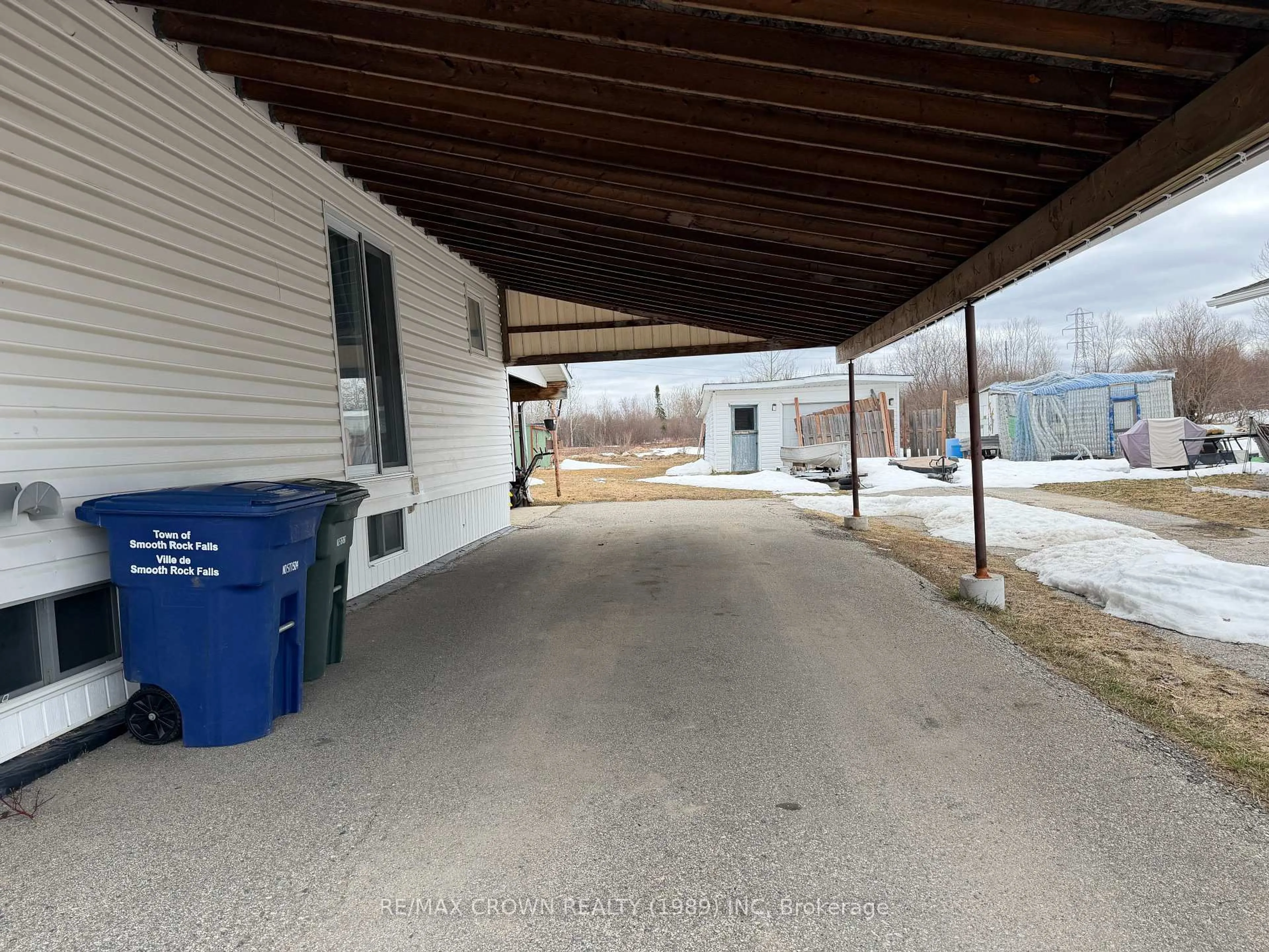 Unknown for 267 Ross Rd, Smooth Rock Falls Ontario P0L 2B0
