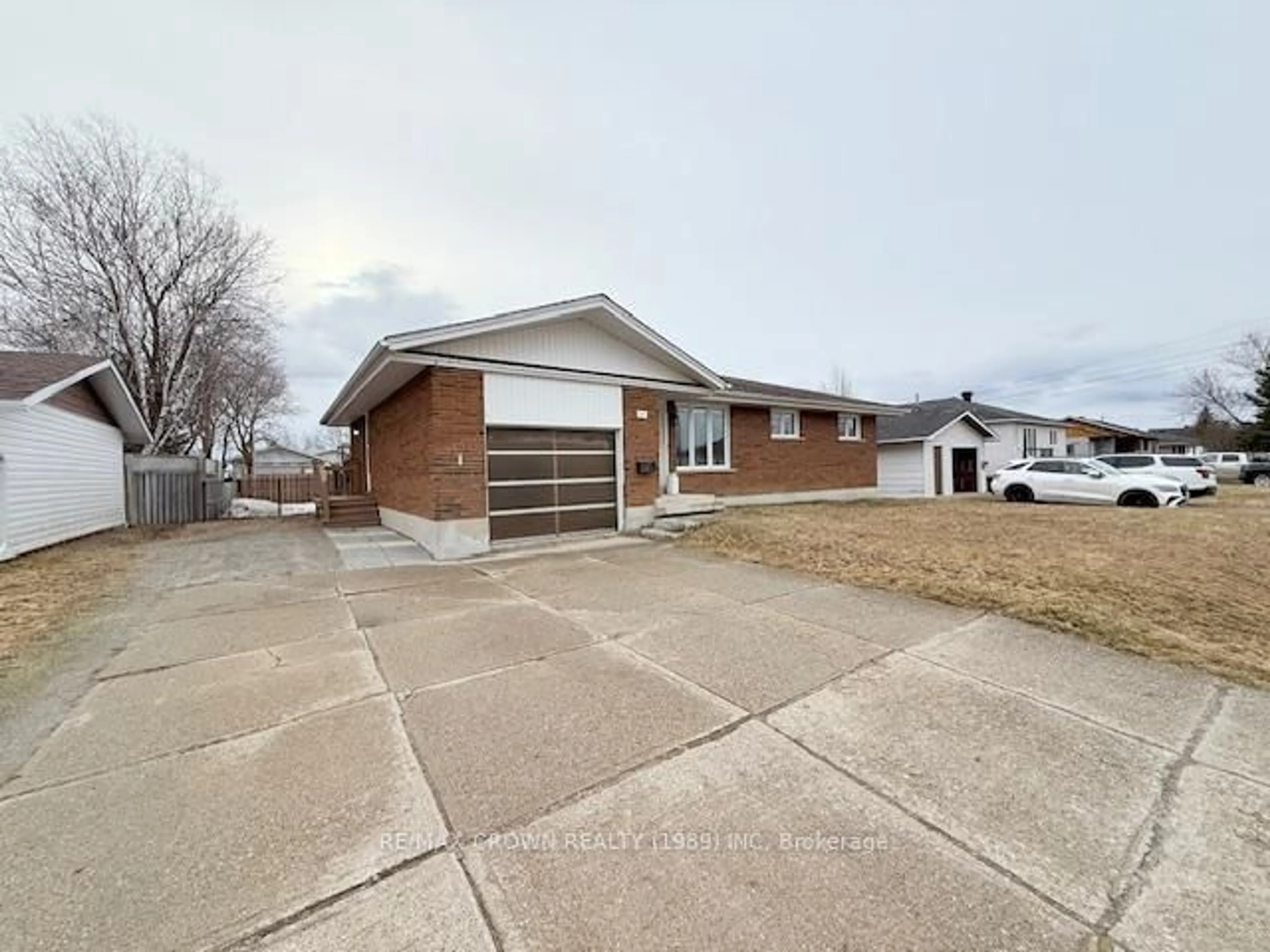 Unknown for 17 Erickson Ave, Kapuskasing Ontario P5N 2K8