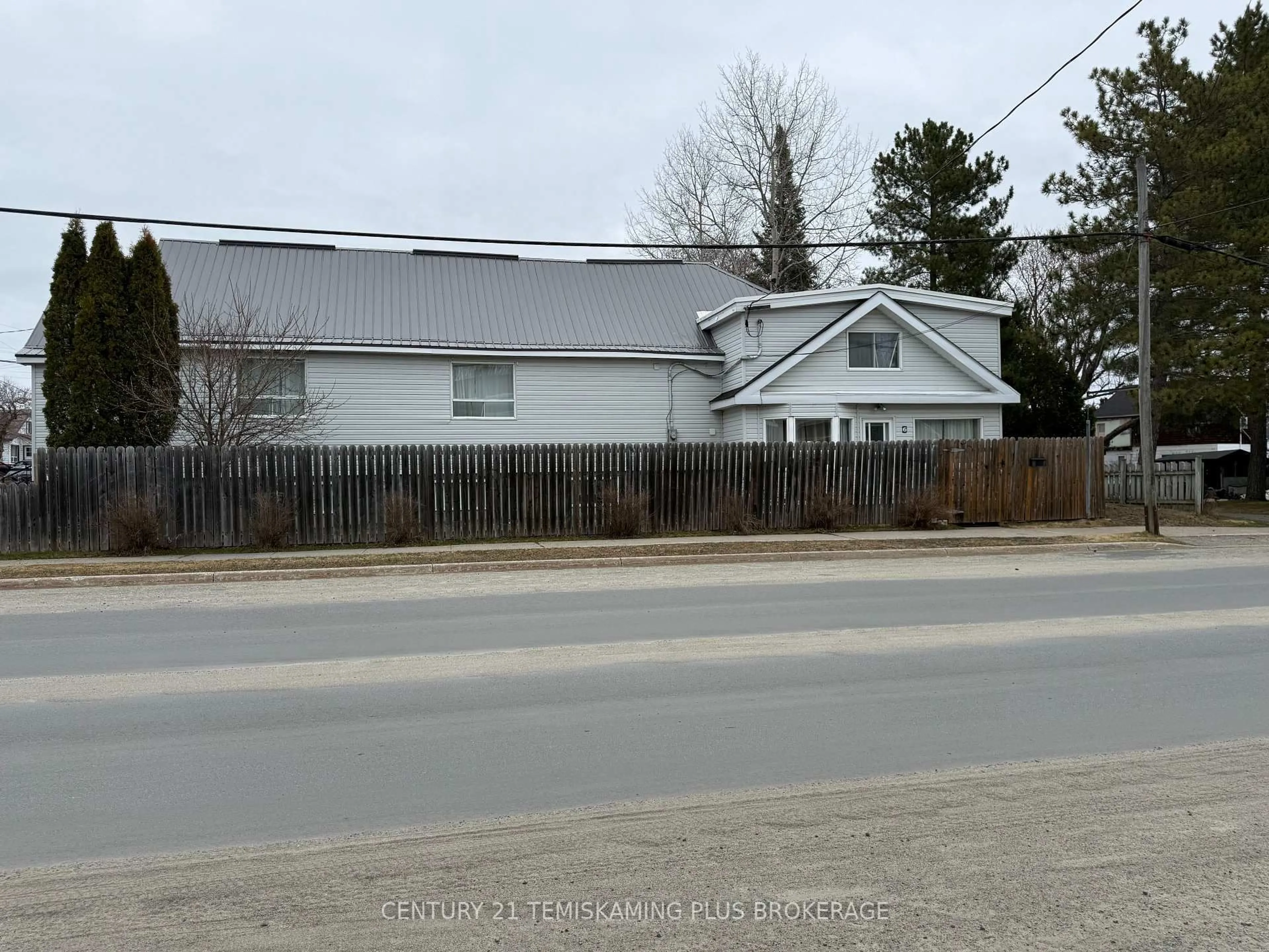 Unknown for 81 First St, Kirkland Lake Ontario P2N 1N4