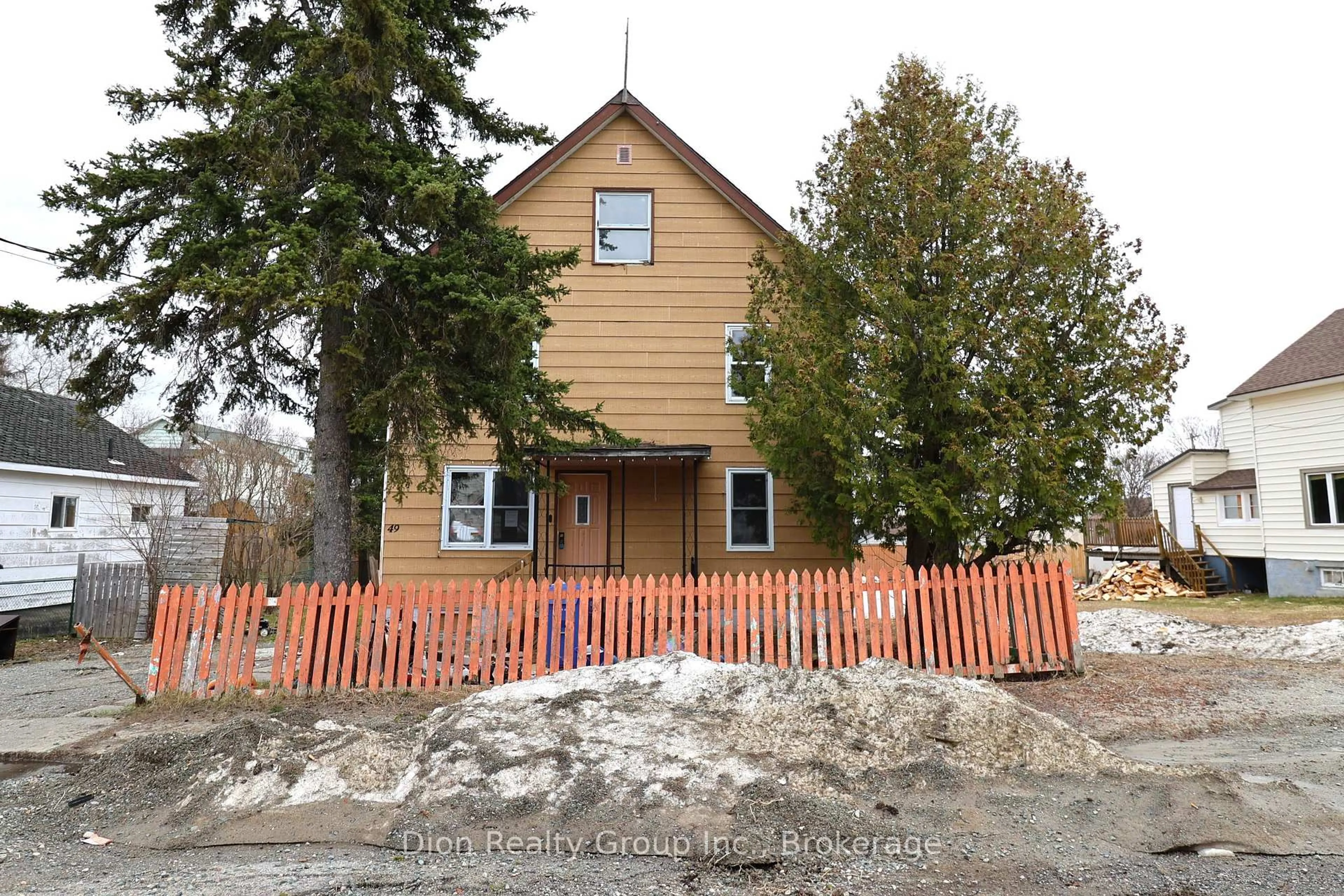 Unknown for 49 Mckelvie Ave, Kirkland Lake Ontario P2N 2K6