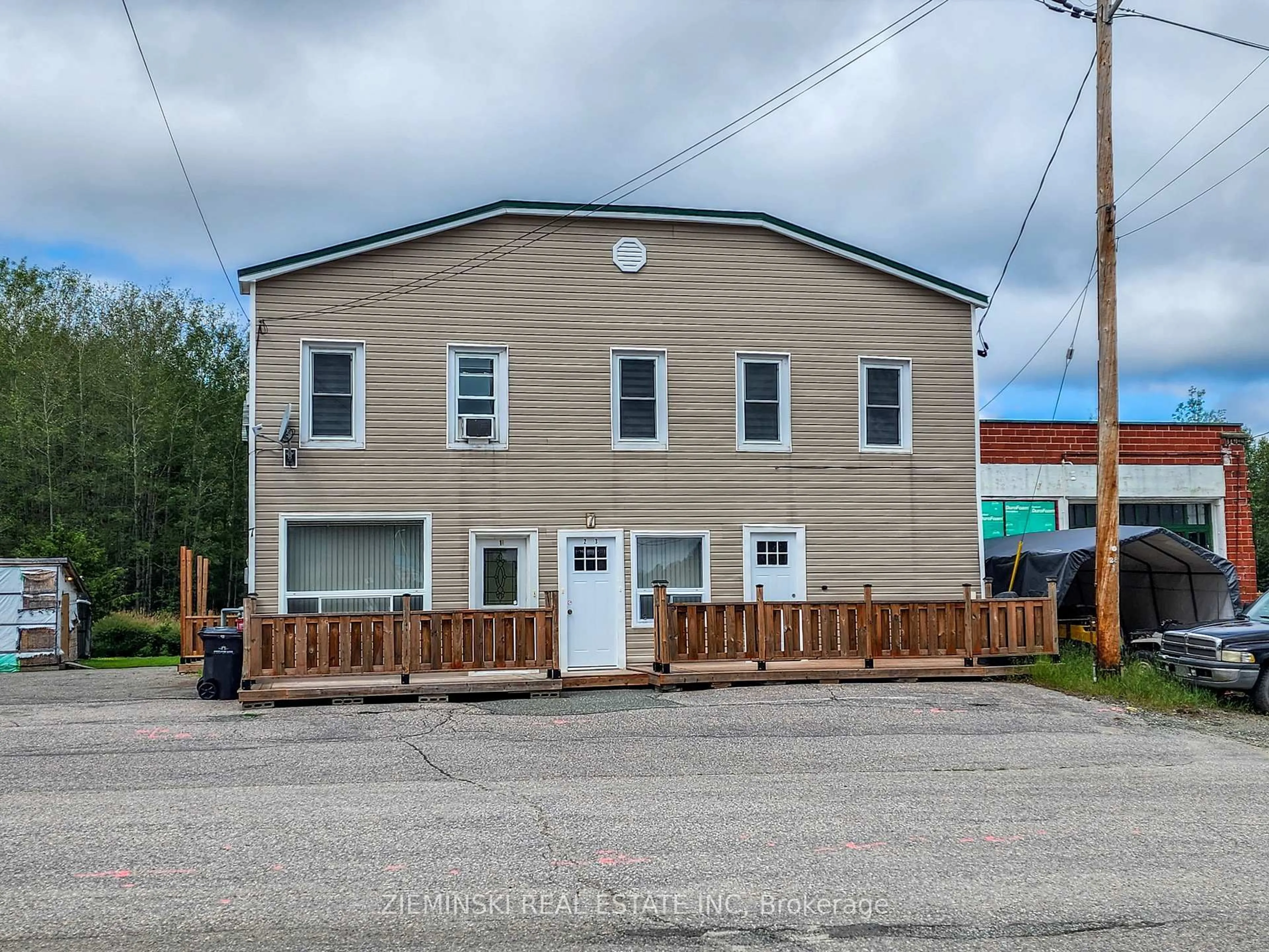 A pic from outside/outdoor area/front of a property/back of a property/a pic from drone, building for 7 Boisvert St, Kirkland Lake Ontario P0K 1T0