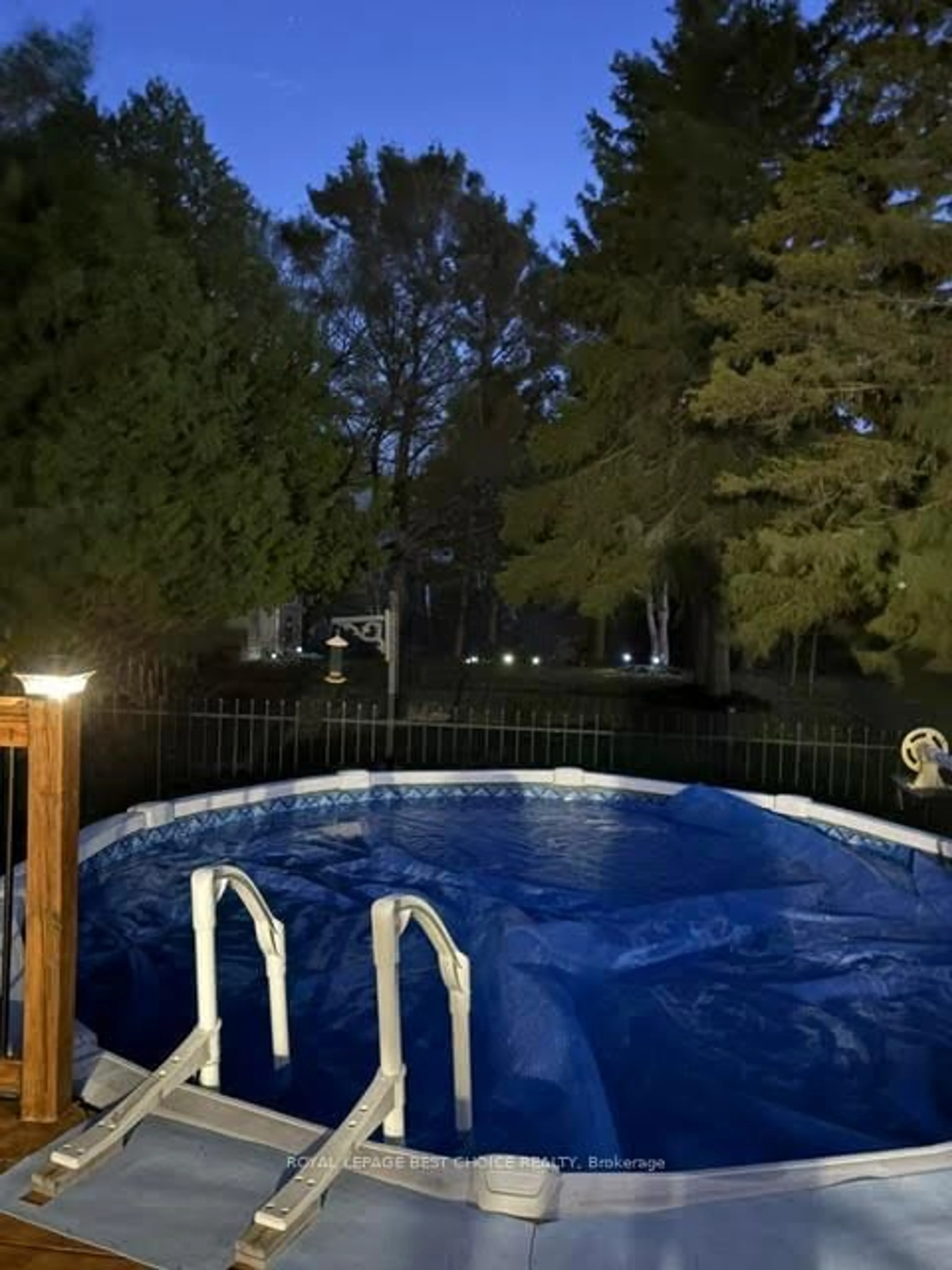 Pool for 246 Pine St, Temiskaming Shores Ontario P0J 1P0