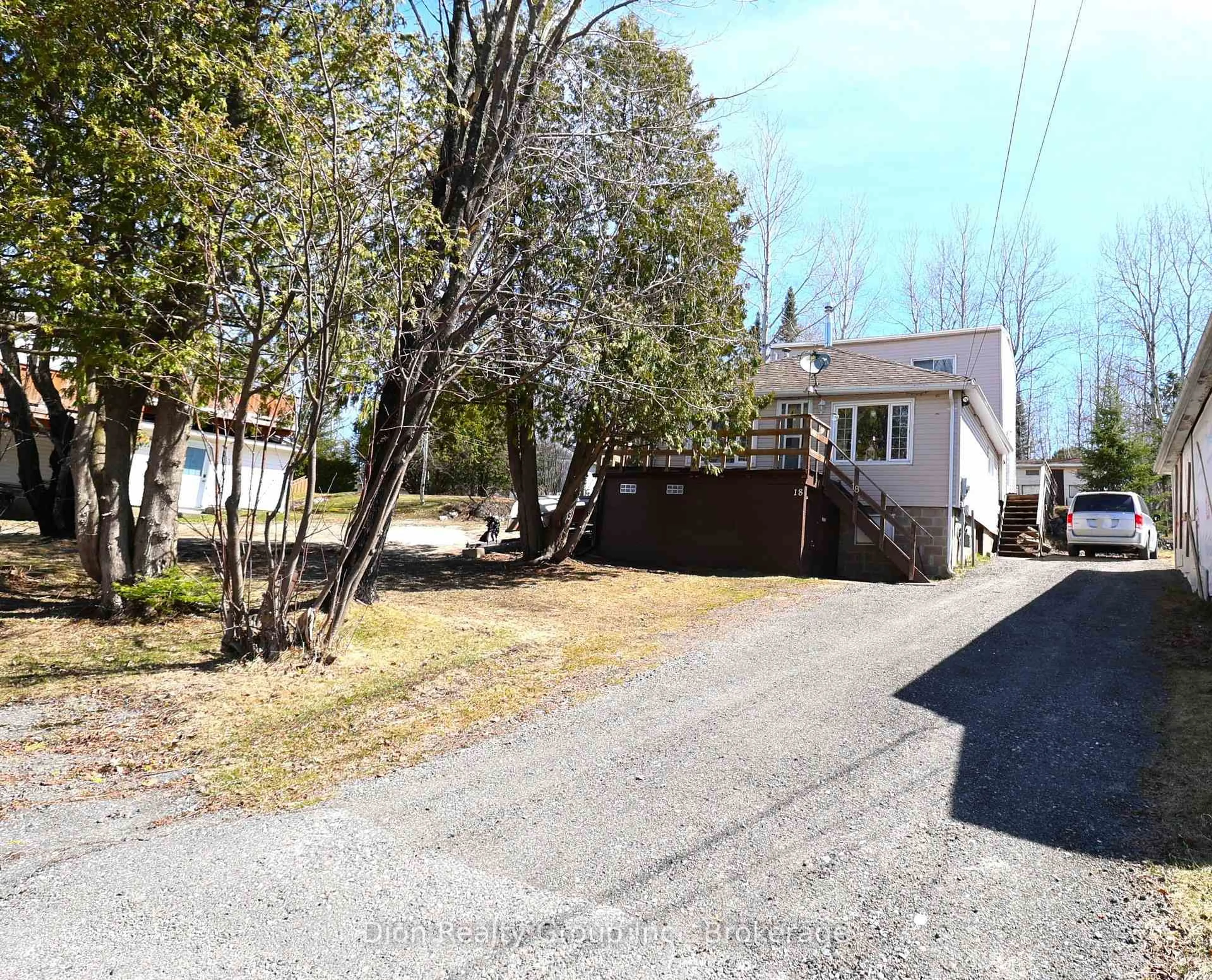 A pic from outside/outdoor area/front of a property/back of a property/a pic from drone, street for 18 Day Ave, Kirkland Lake Ontario P2N 1K4