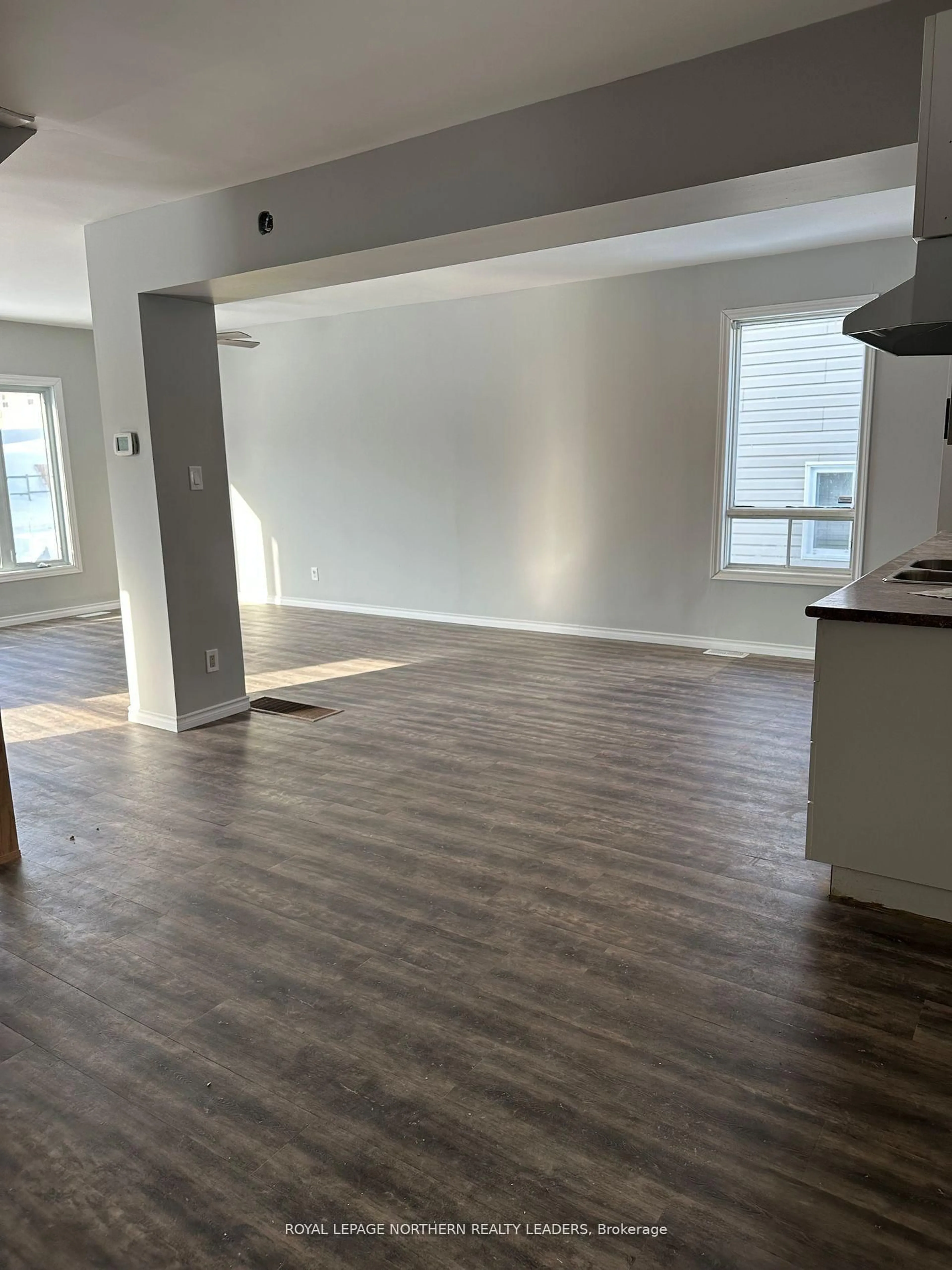 A pic of a room for 142 Kent Ave, Timmins Ontario P4N 3C1