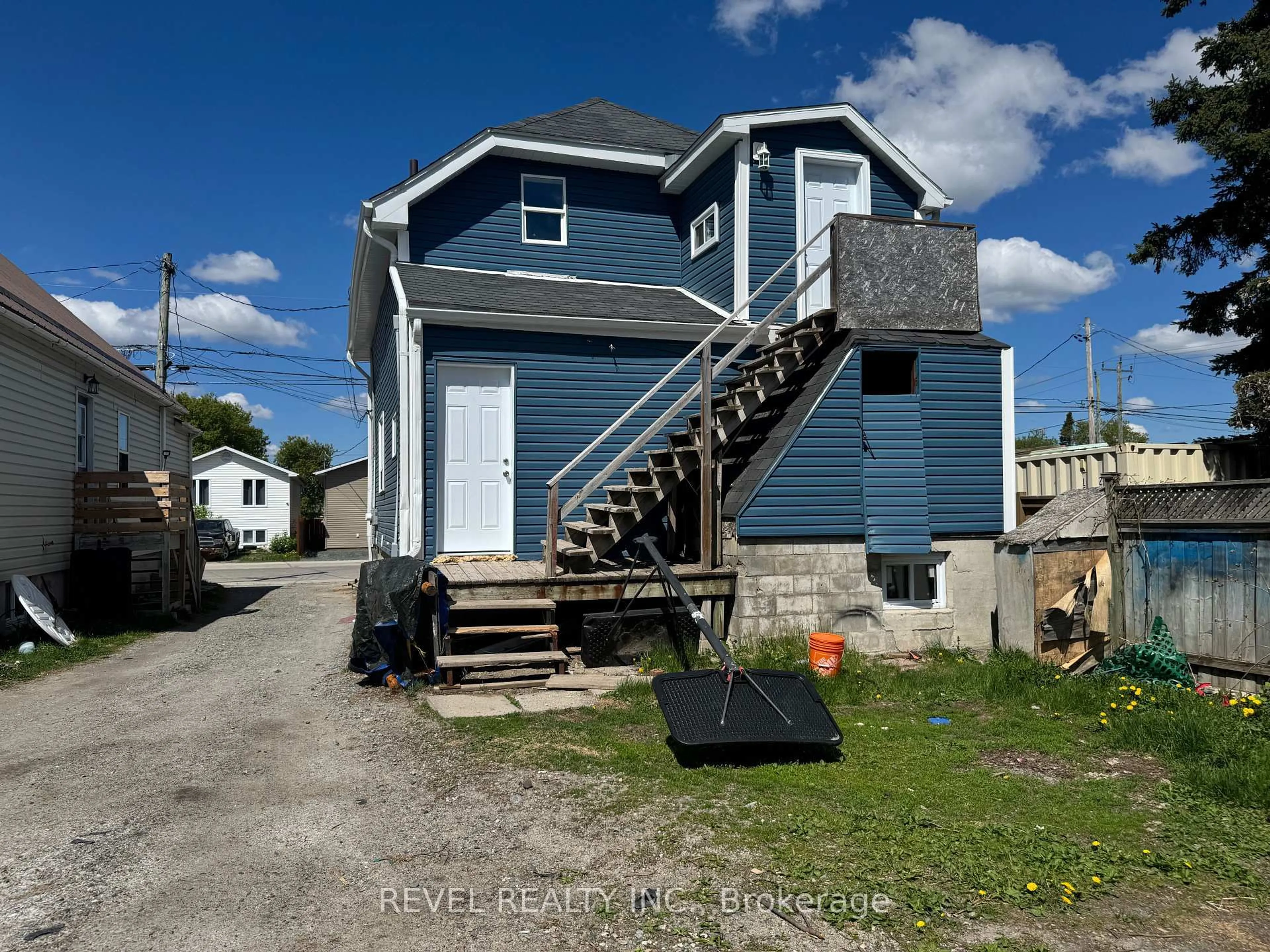 A pic from outside/outdoor area/front of a property/back of a property/a pic from drone, street for 92 Birch St, Timmins Ontario P4N 6C9