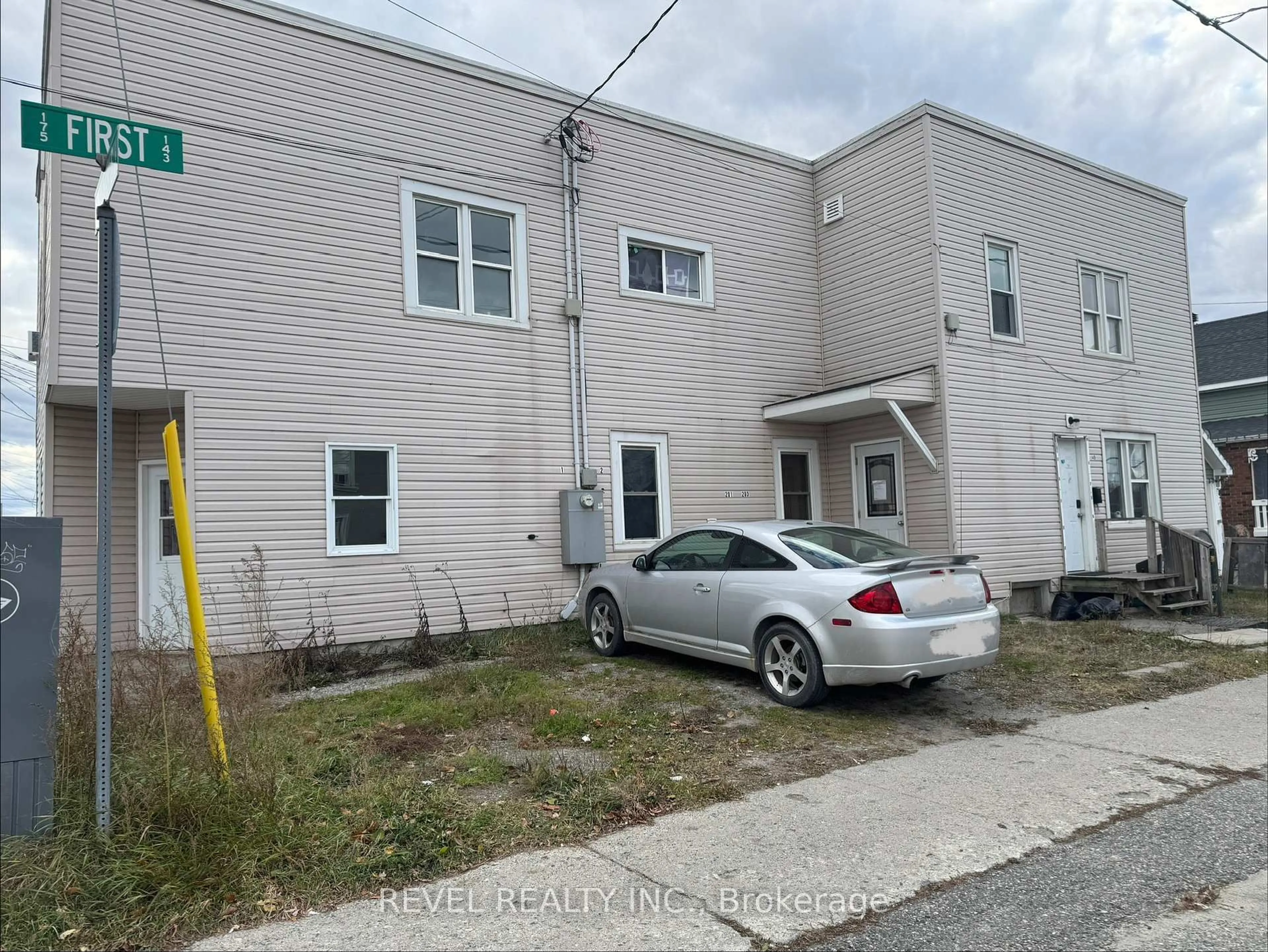Unknown for 201-203 Balsam St, Timmins Ontario P4N 2E3