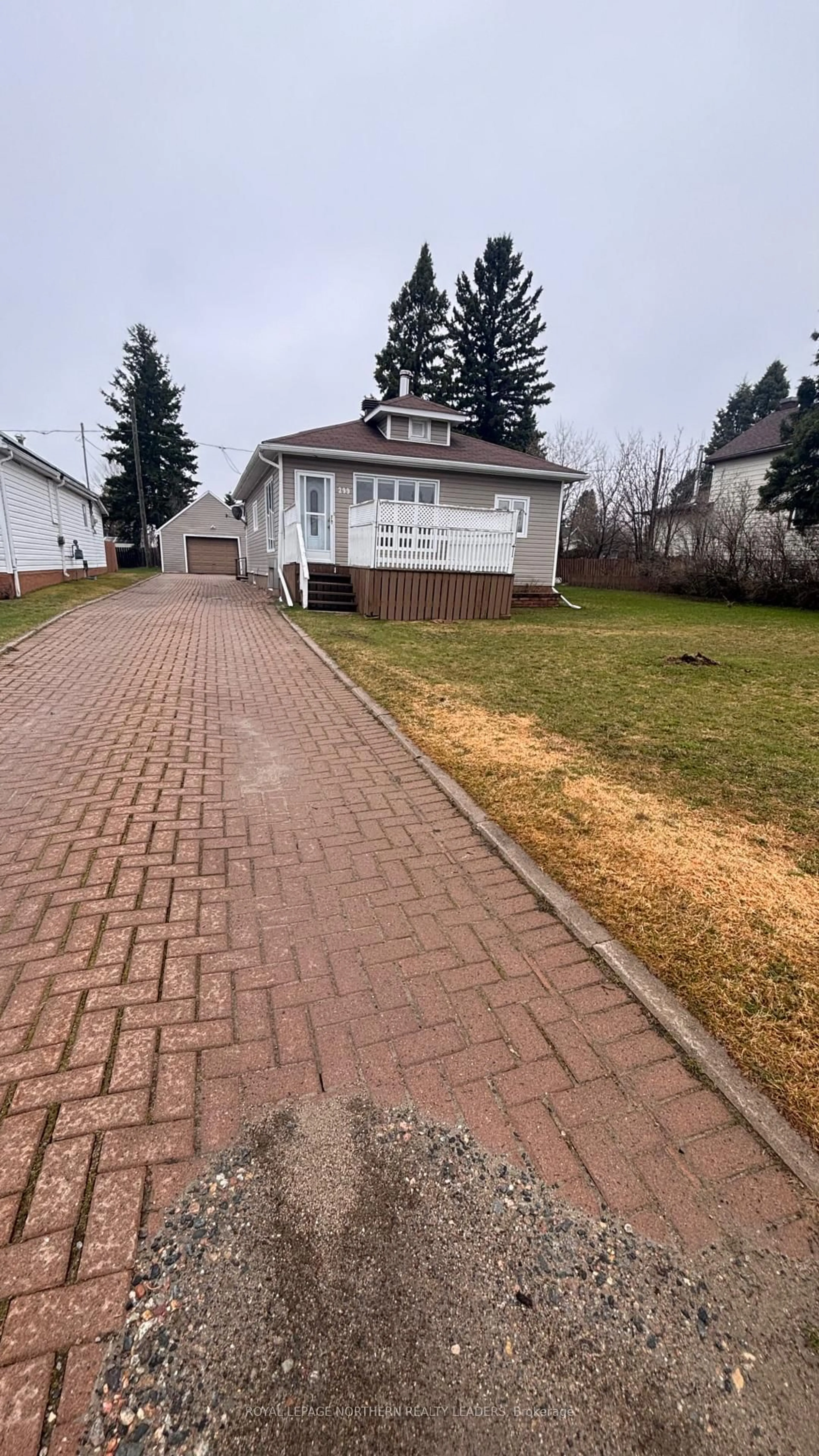 Unknown for 299 Third Ave, Cochrane Ontario P0L 1C0