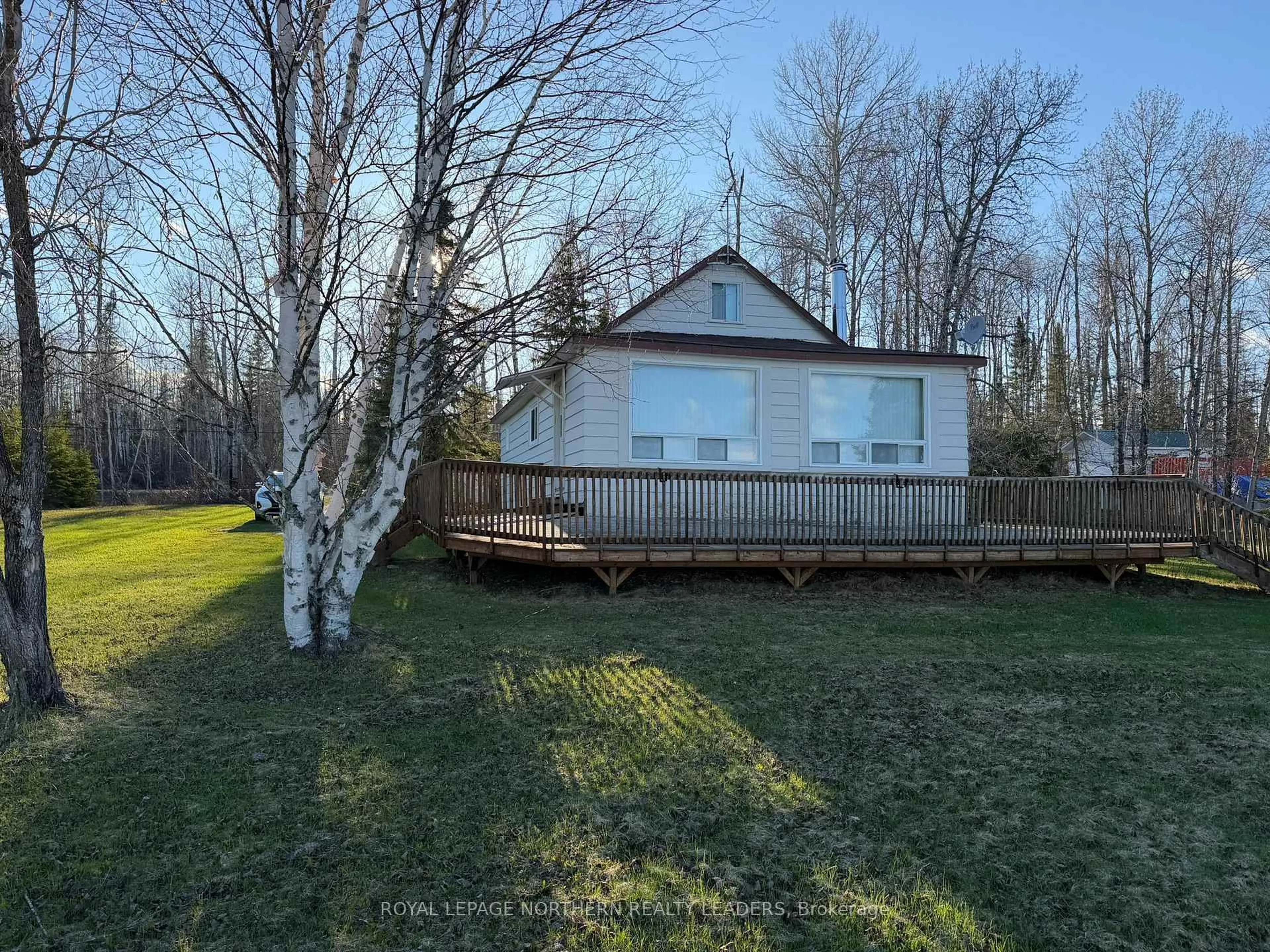 A pic from outside/outdoor area/front of a property/back of a property/a pic from drone, unknown for 633 Leclair Ave, Timmins Ontario P4R 0C1