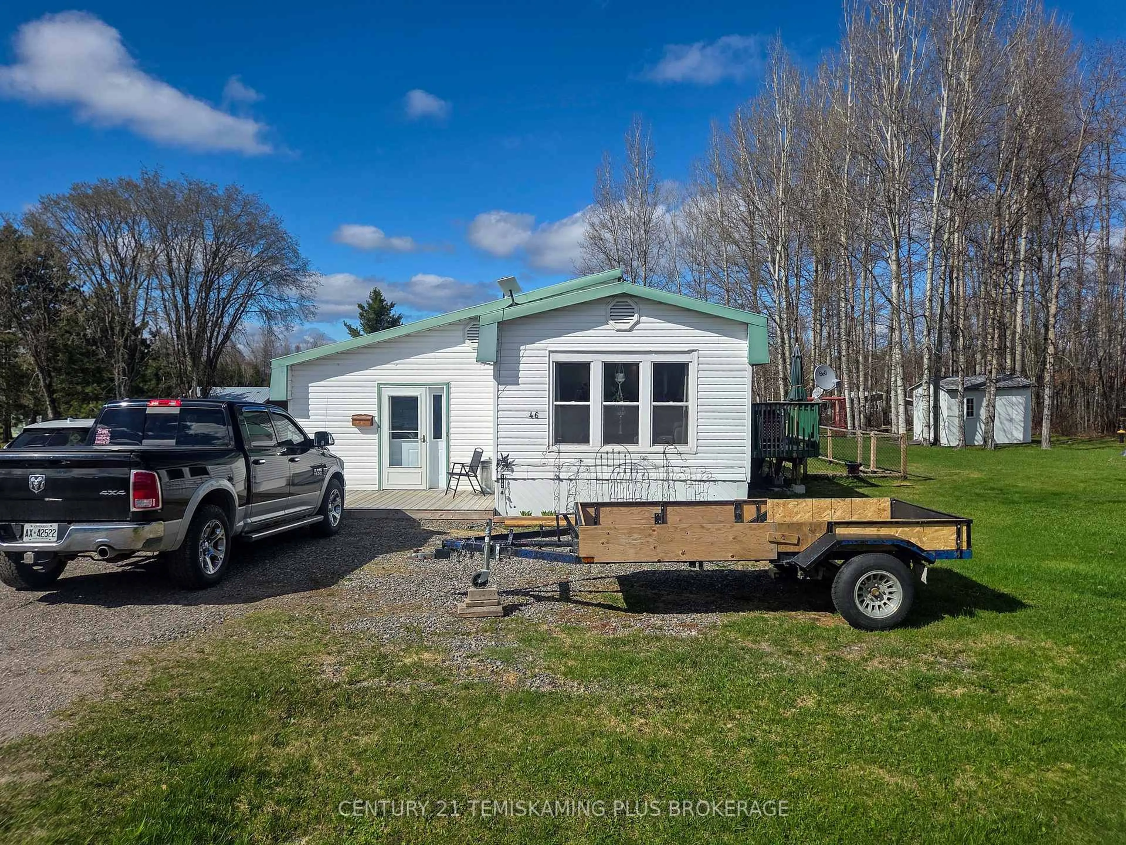 A pic from outside/outdoor area/front of a property/back of a property/a pic from drone, unknown for 46 Fifth St, Timiskaming Ontario P0J 1G0