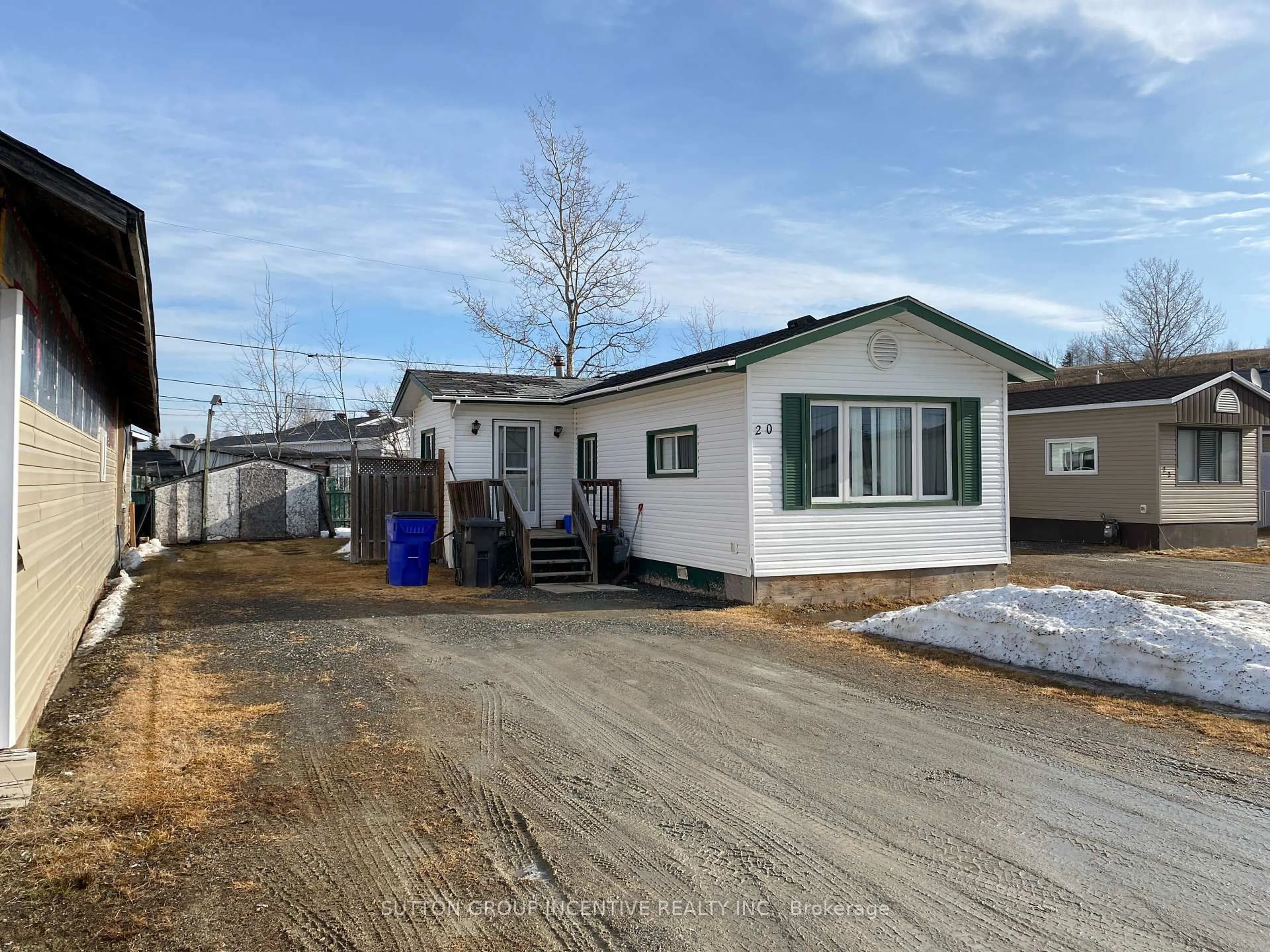 Home with vinyl exterior material, street for 180 Remi Cres, Timmins Ontario P4N 0C5