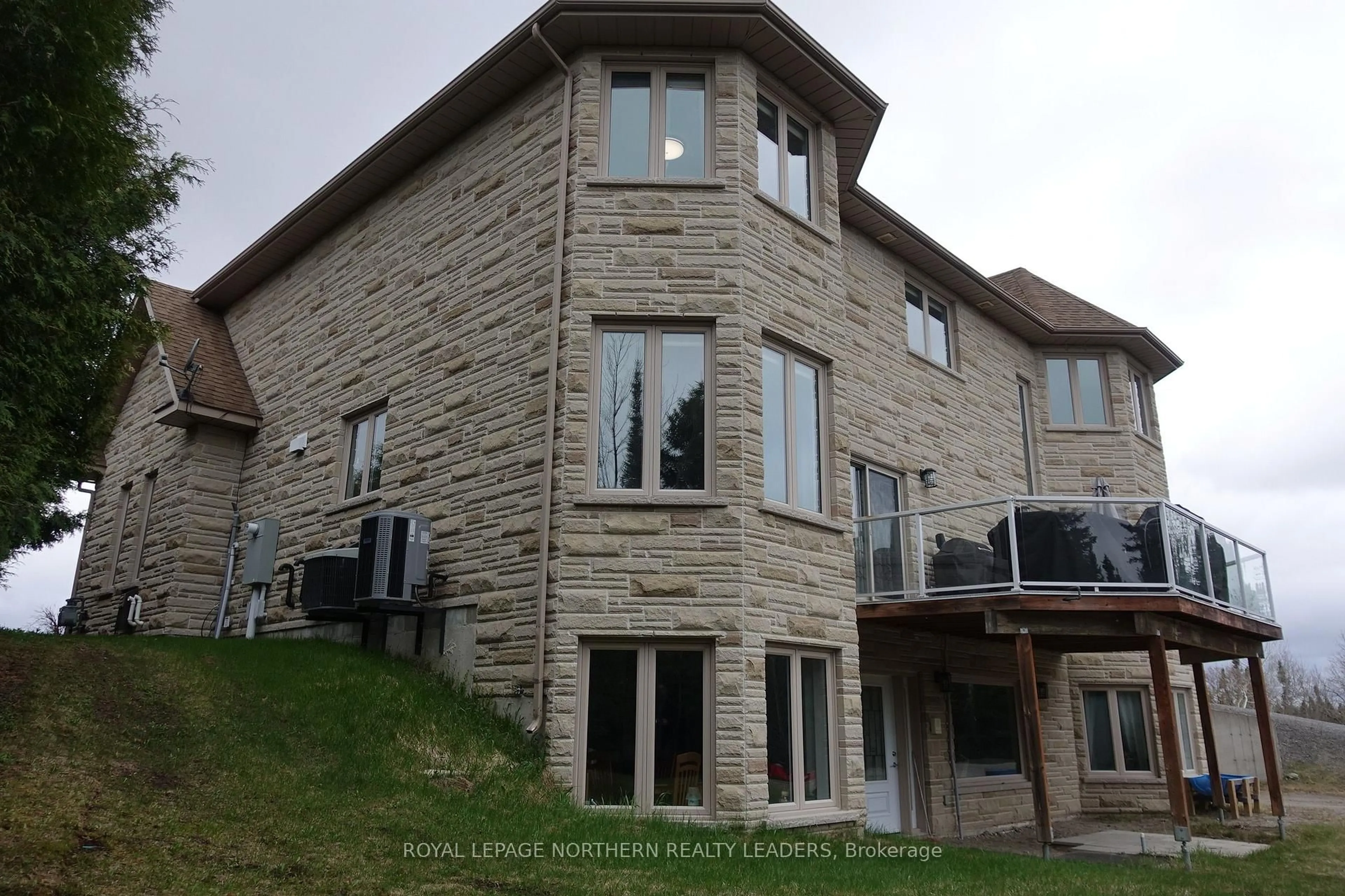 Unknown for 91 Conrad Crt, Timmins Ontario P4N 8S5
