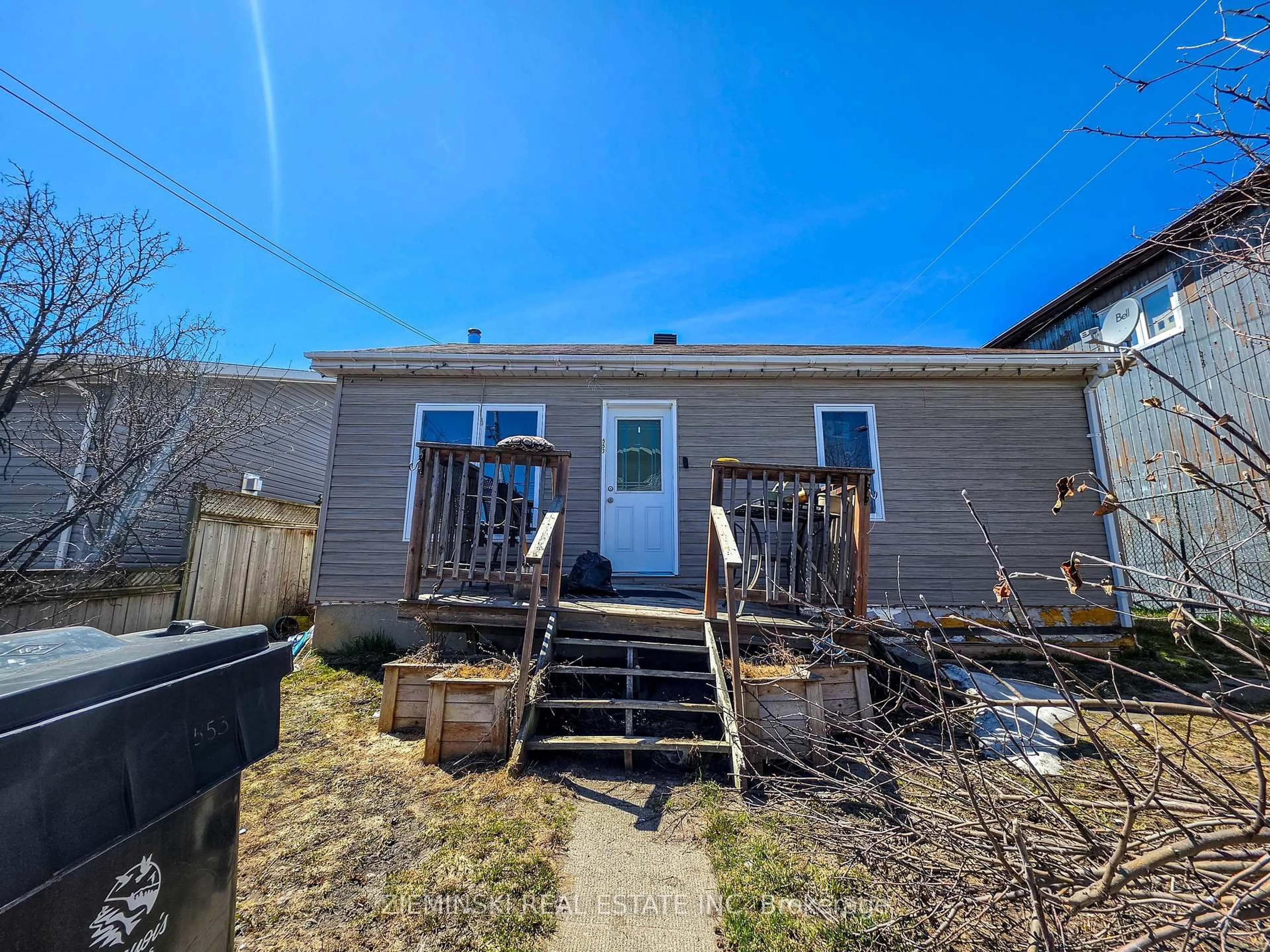 A pic from outside/outdoor area/front of a property/back of a property/a pic from drone, street for 553 D'Iberville Ave, Iroquois Falls Ontario P0K 1G0
