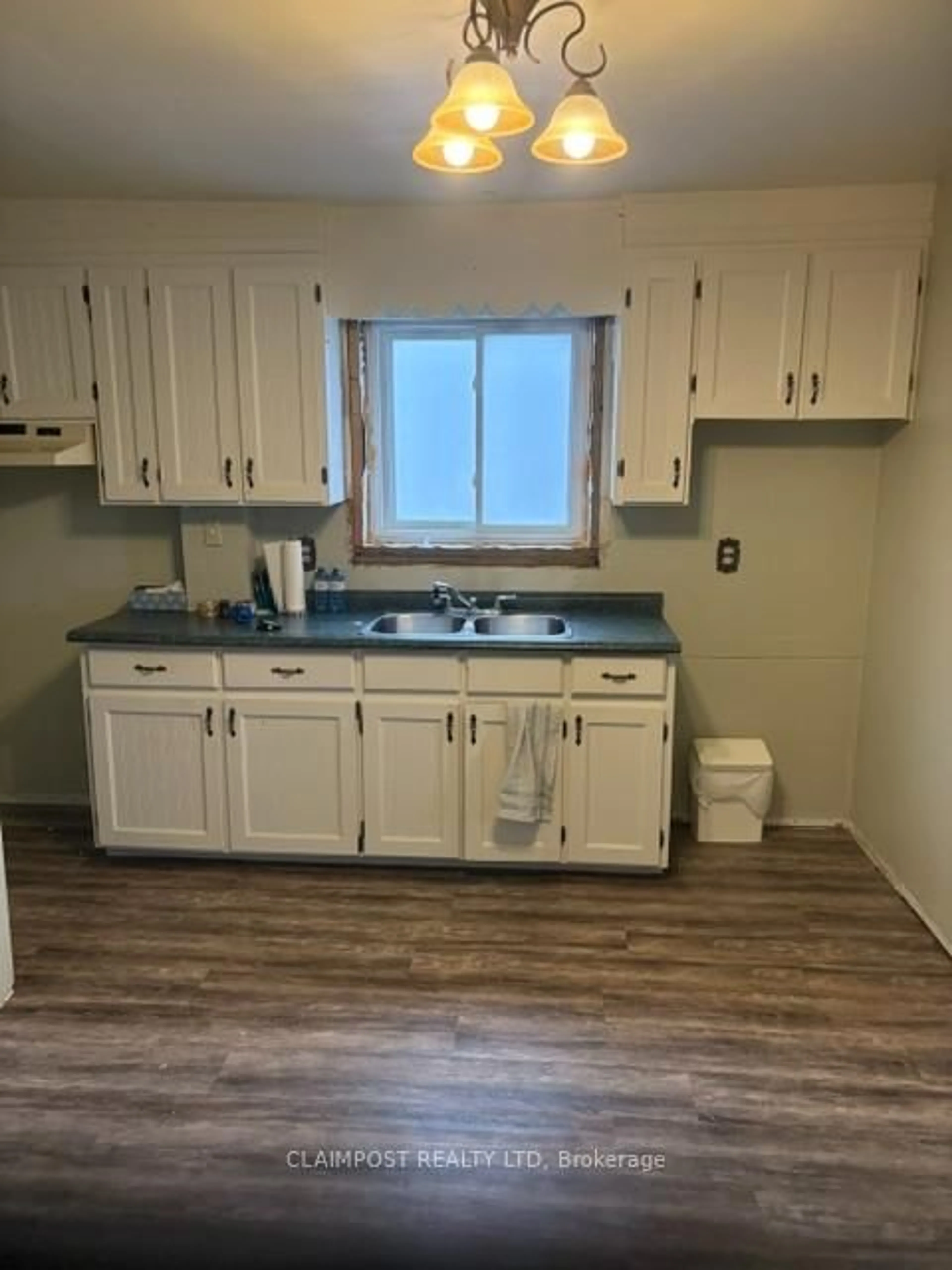 Standard kitchen, unknown for 59 Lincoln Ave, Timmins Ontario P4N 4K1
