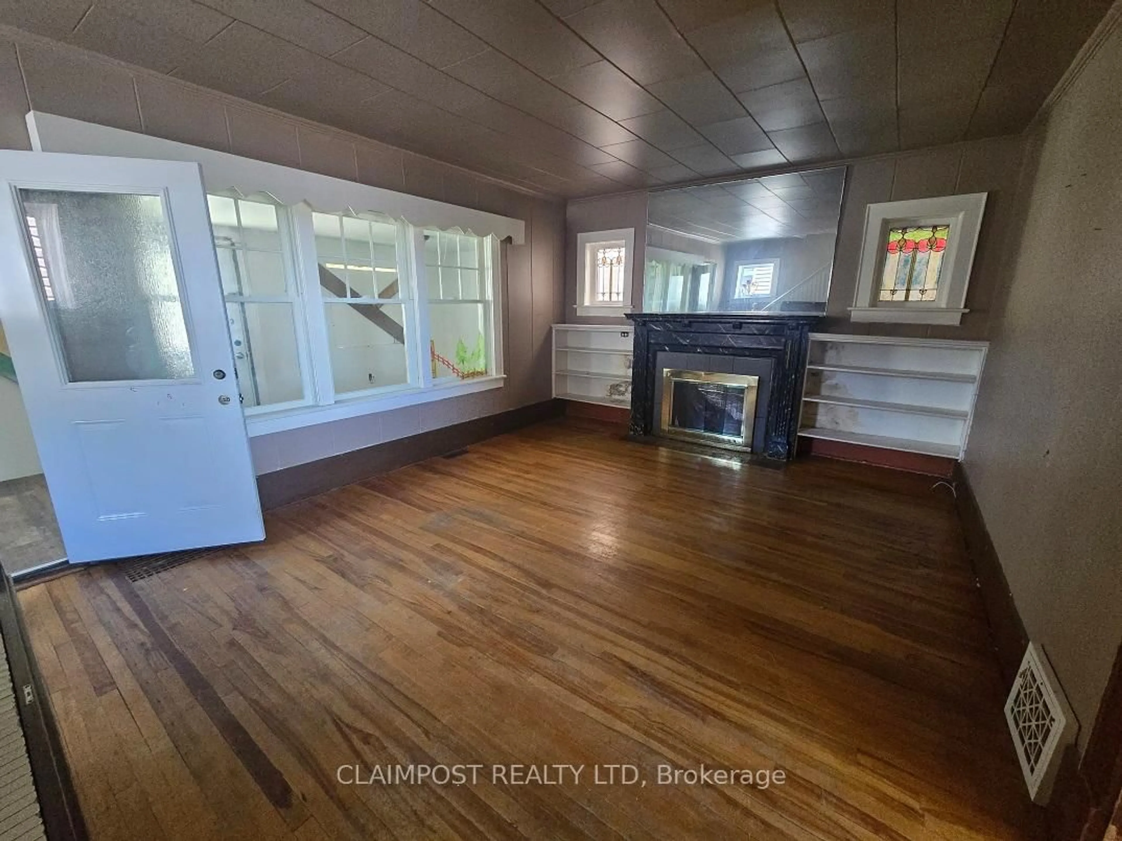 A pic of a room for 143 Tamarack St, Timmins Ontario P4N 6P7