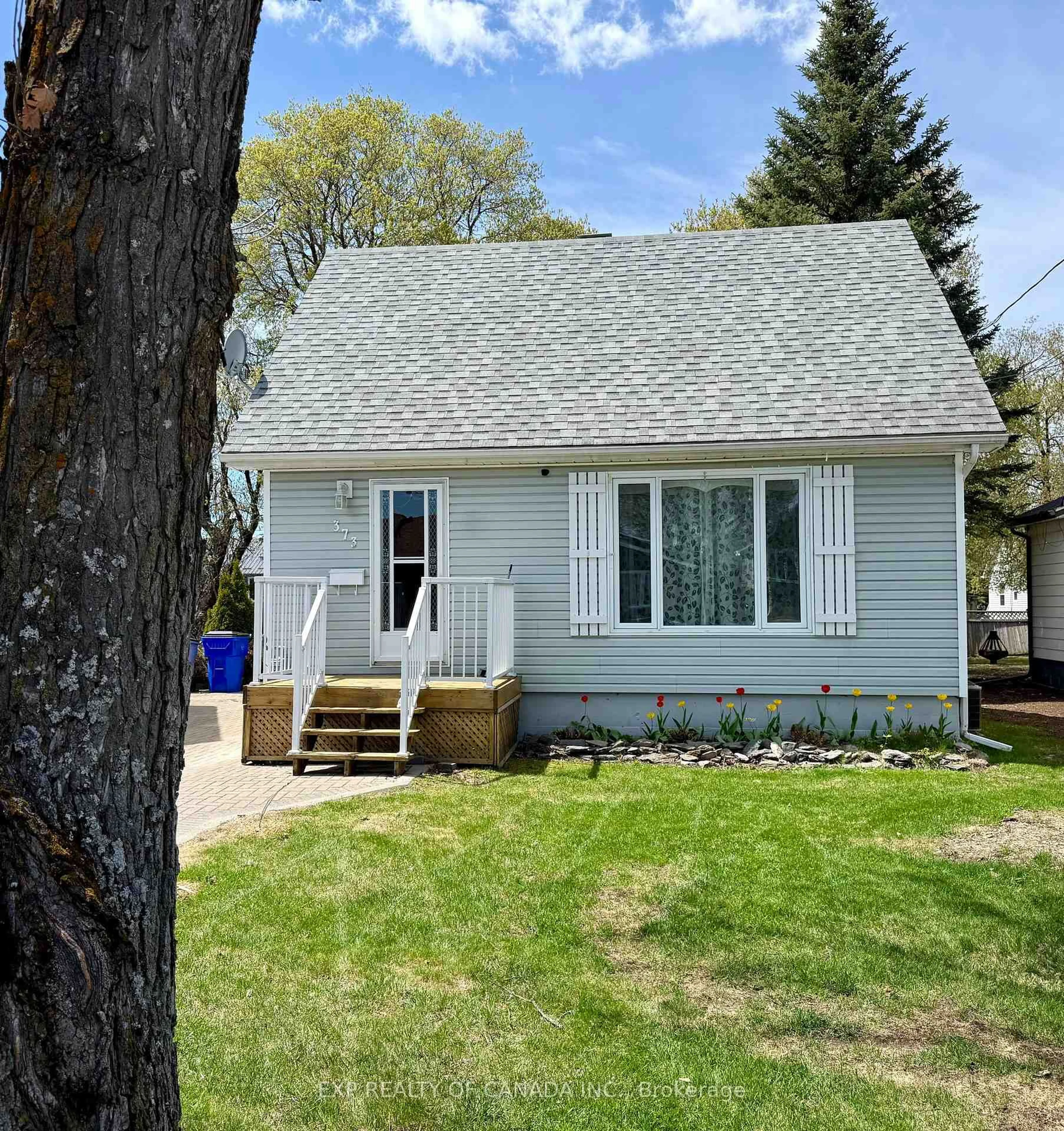 Home with vinyl exterior material, street for 373 Cedar St, Timmins Ontario P4N 6K1