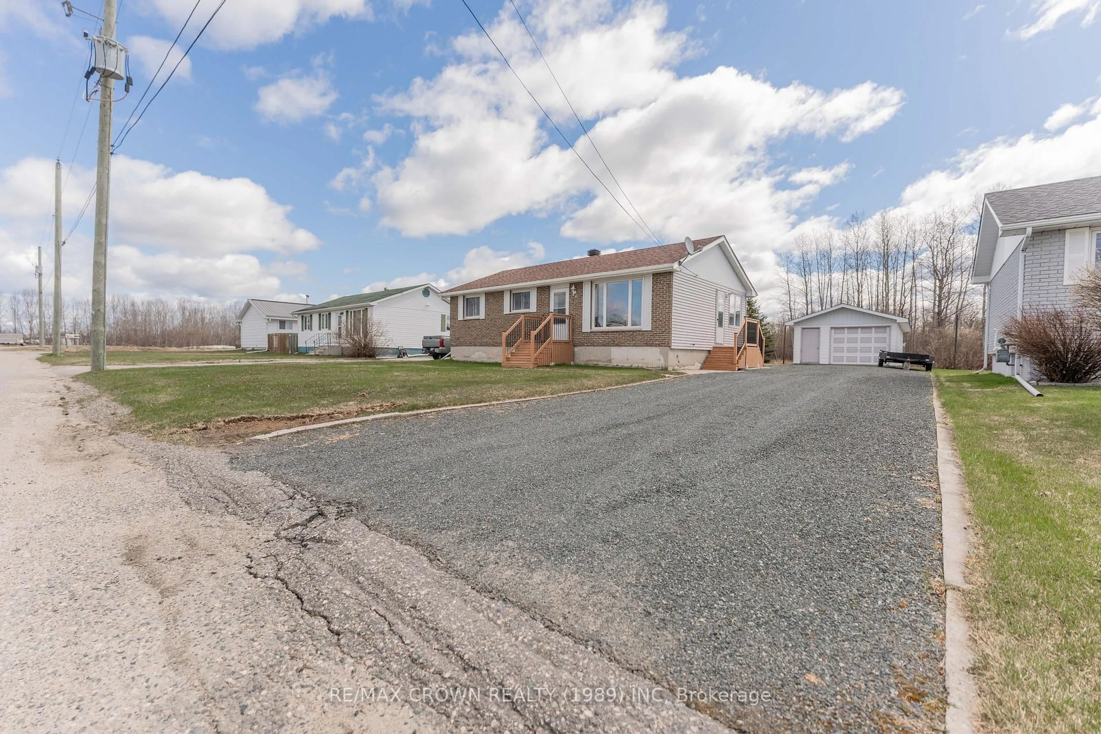 A pic from outside/outdoor area/front of a property/back of a property/a pic from drone, street for 47 Breton Cres, Smooth Rock Falls Ontario P0L 2B0