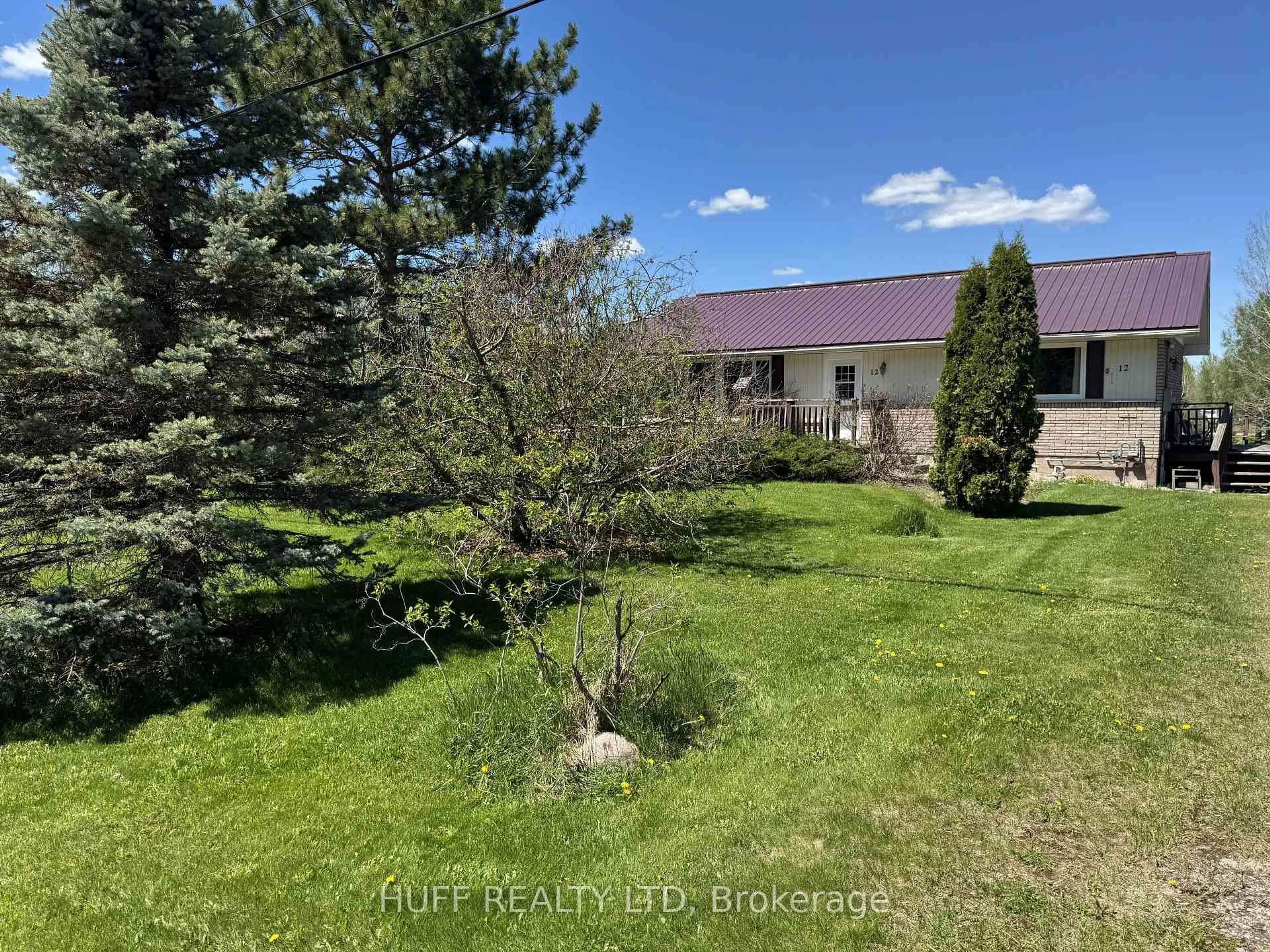 A pic from outside/outdoor area/front of a property/back of a property/a pic from drone, unknown for 327045 Highway 560 Highway, Englehart Ontario P0J 1H0