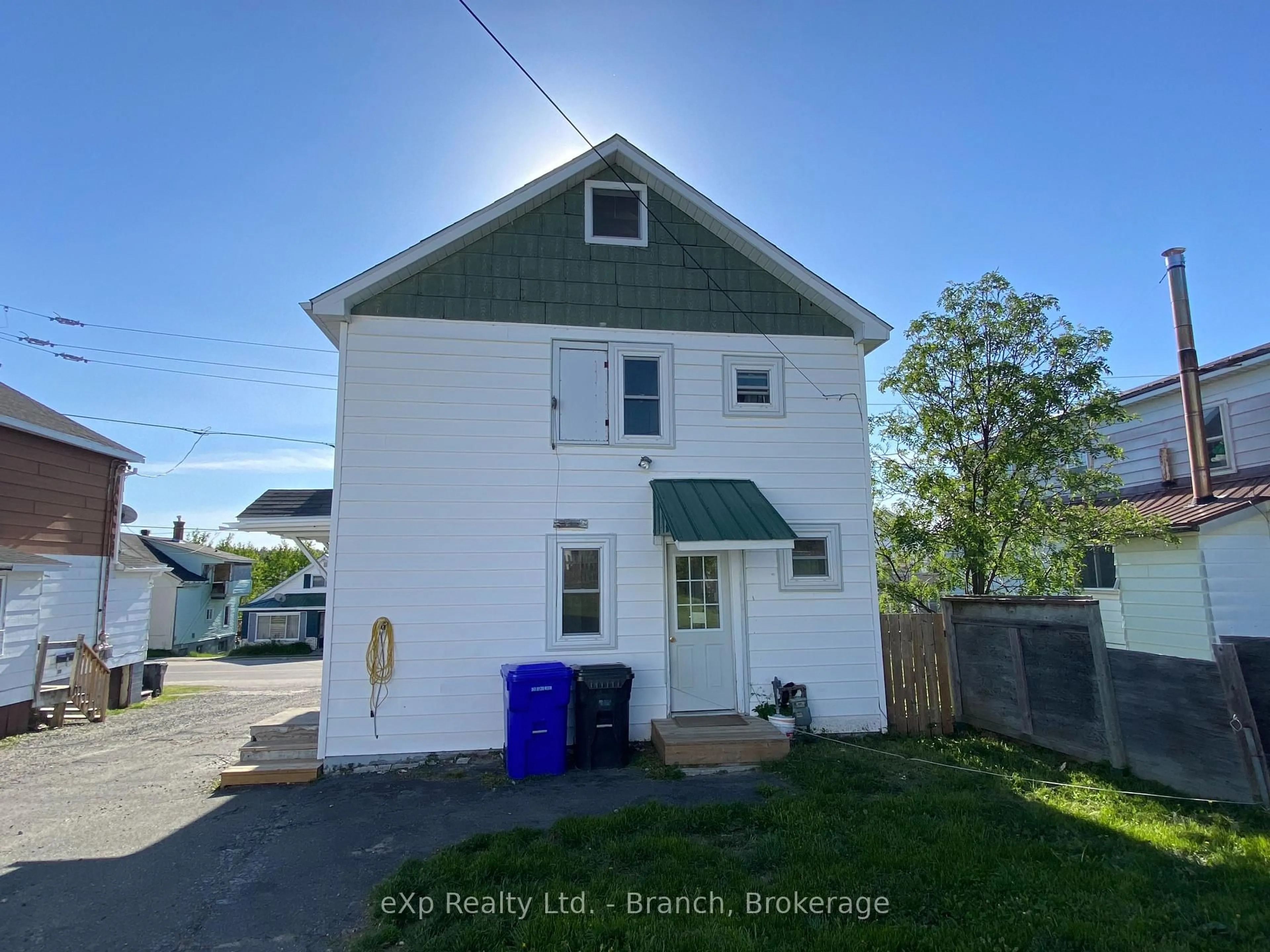 A pic from outside/outdoor area/front of a property/back of a property/a pic from drone, street for 35 Main St, Kirkland Lake Ontario P2N 3E2