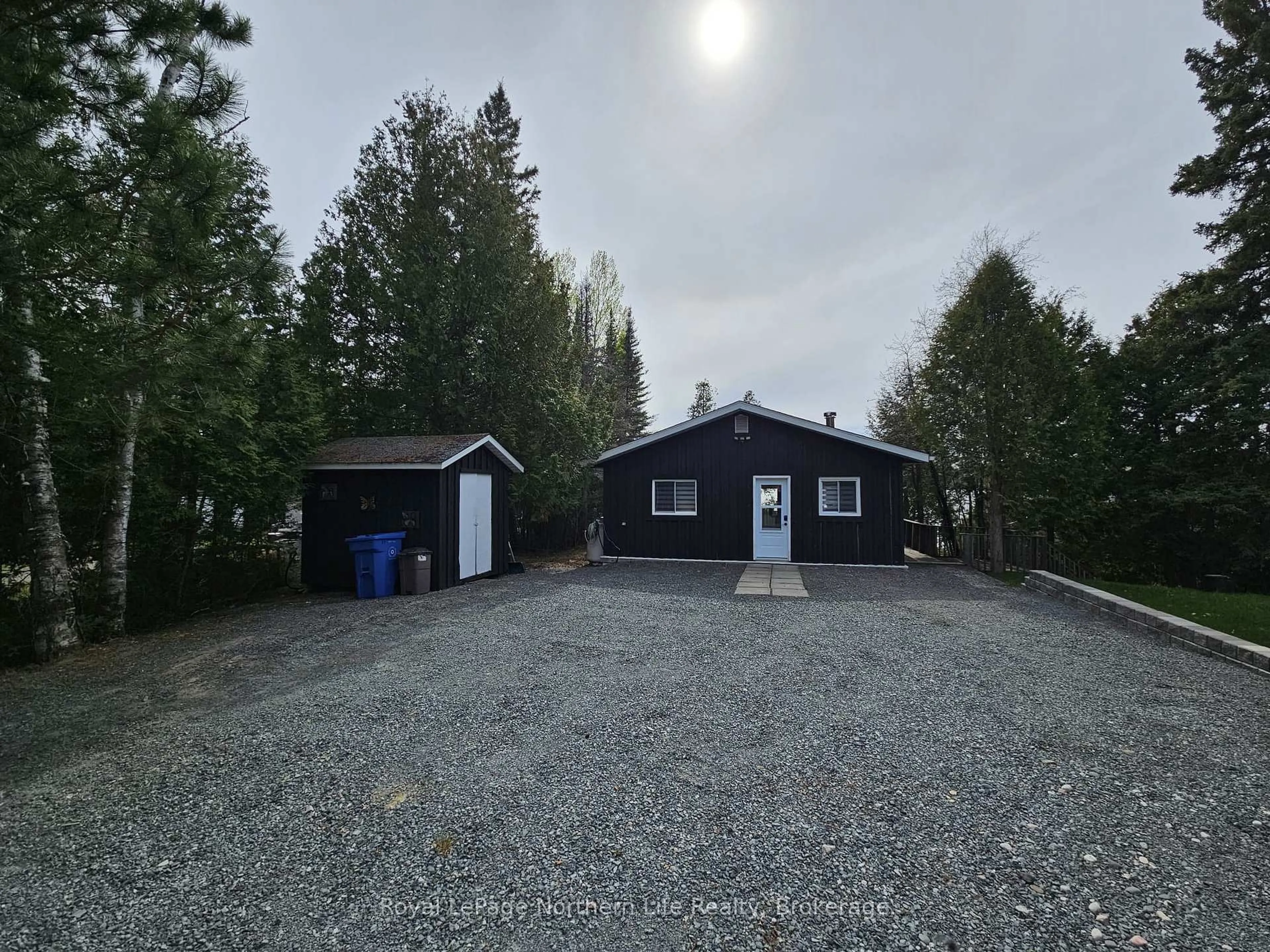 A pic from outside/outdoor area/front of a property/back of a property/a pic from drone, unknown for 918800B Portage Bay Rd, Cobalt Ontario P0J 1C0