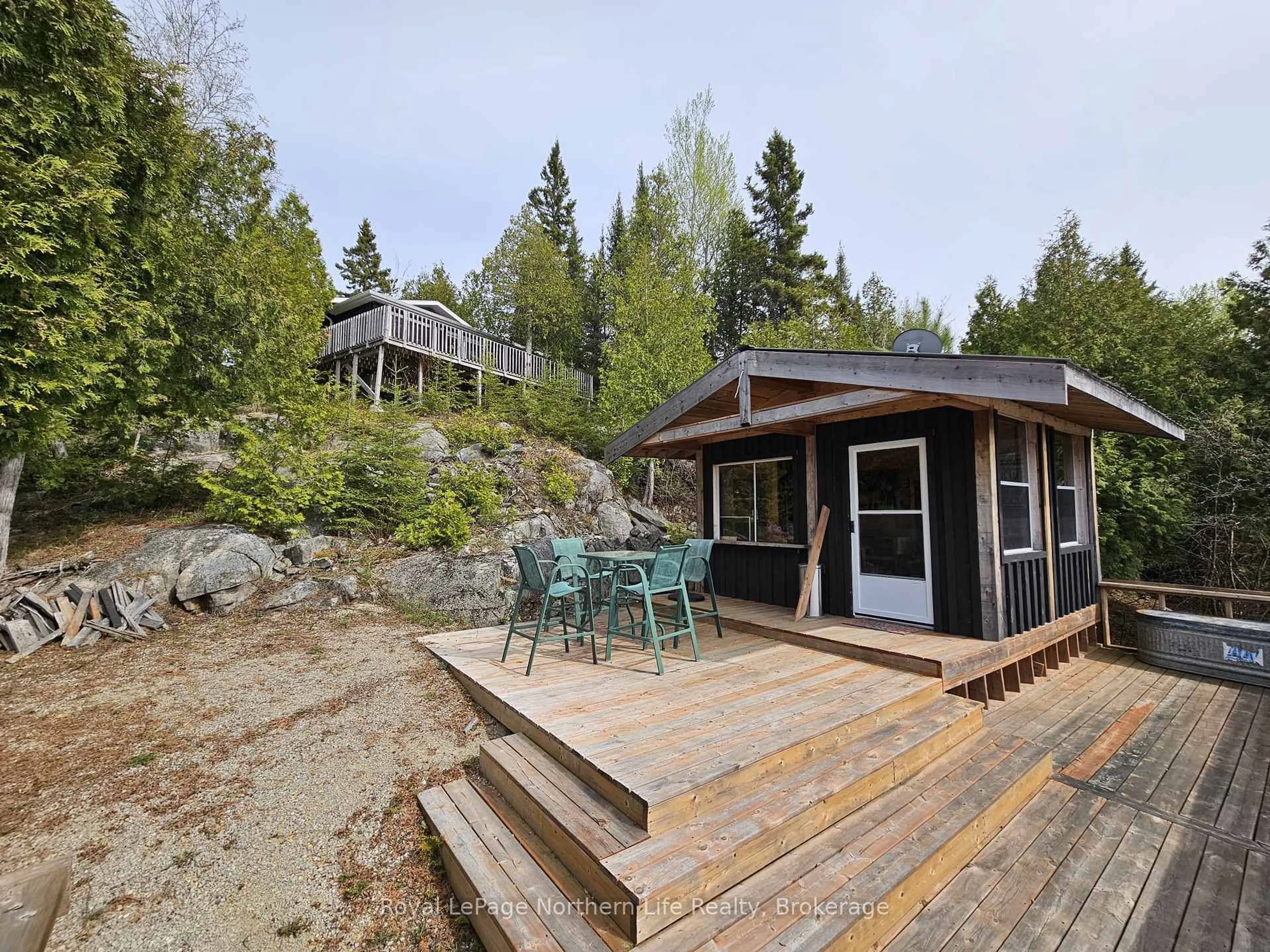 Patio, water/lake/river/ocean view for 918800B Portage Bay Rd, Cobalt Ontario P0J 1C0