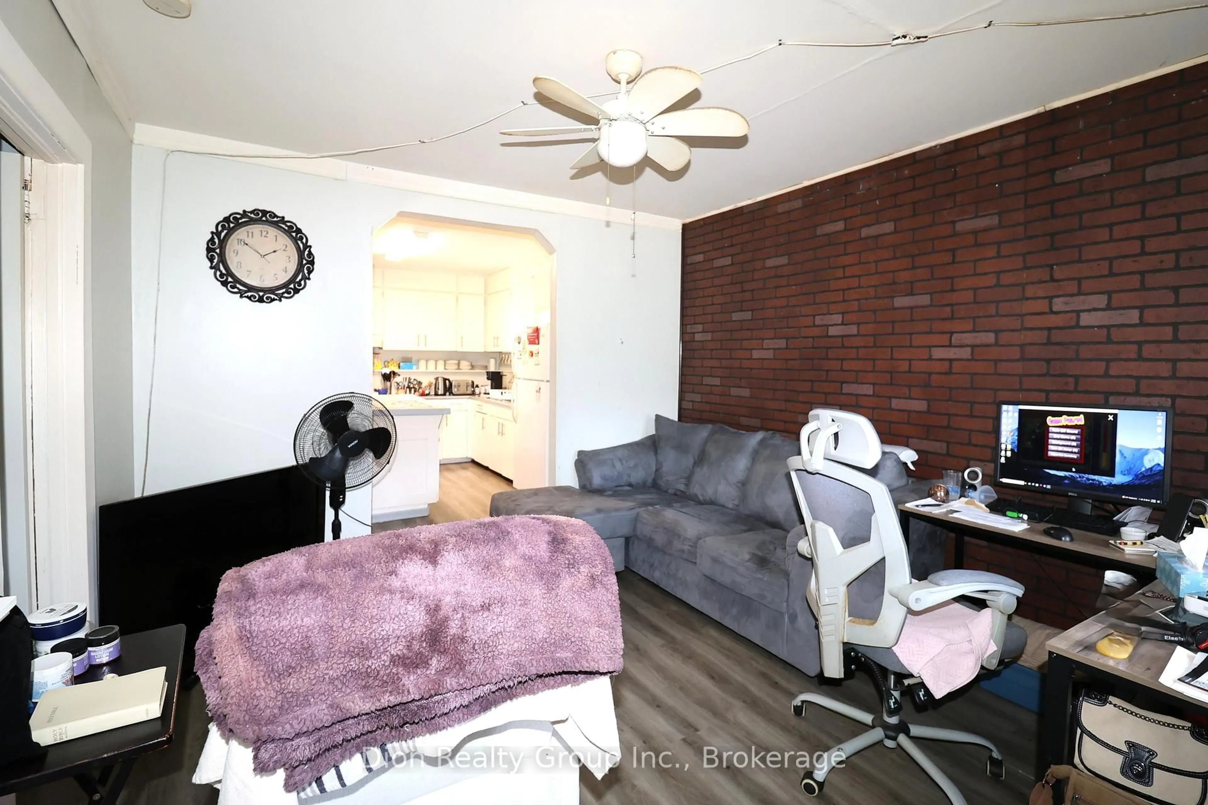 A pic of a room for 99 Main St, Kirkland Lake Ontario P2N 3E9