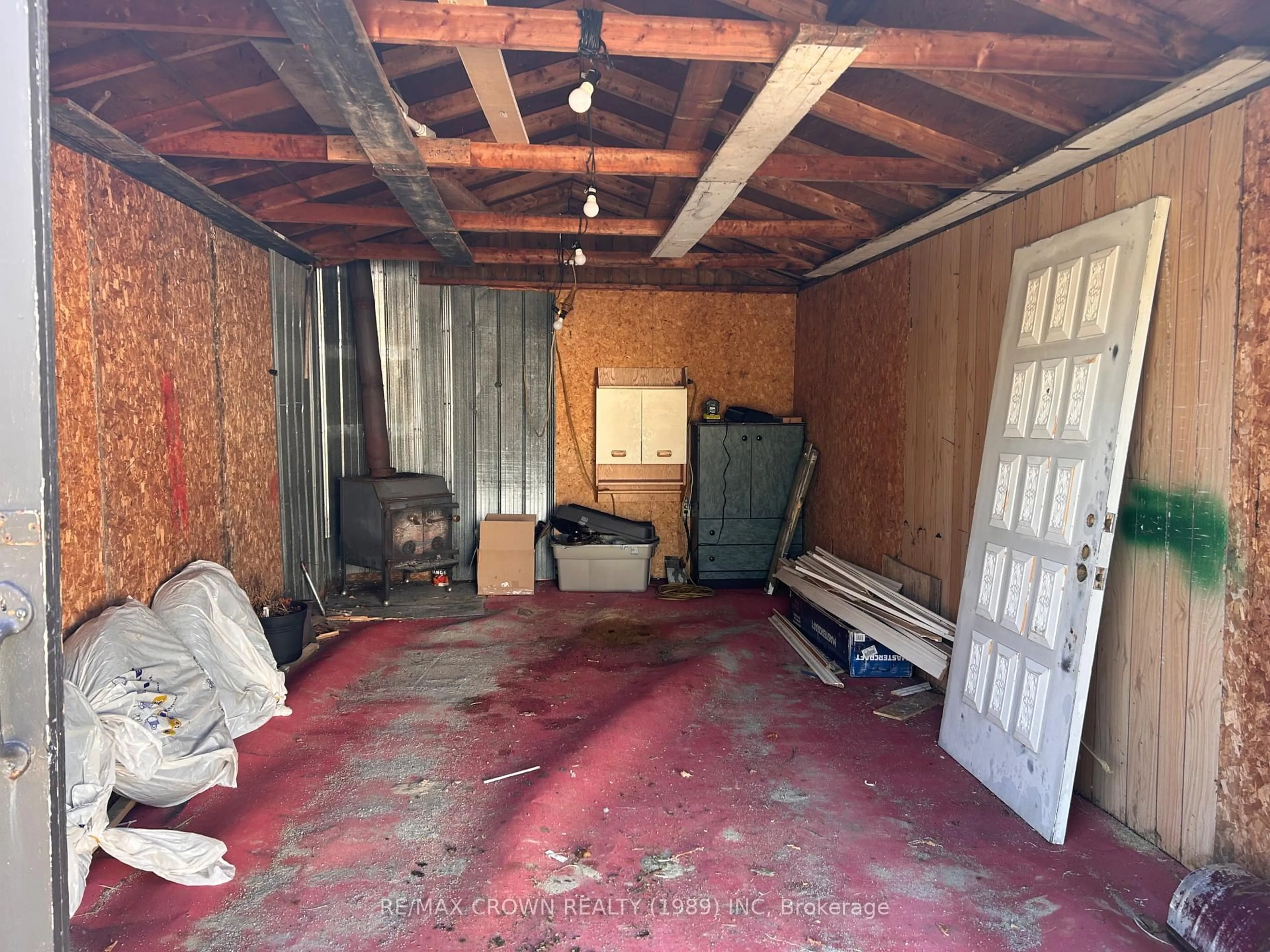 A pic of a room for 26 Frontenac Cres, Kapuskasing Ontario P5N 2H8