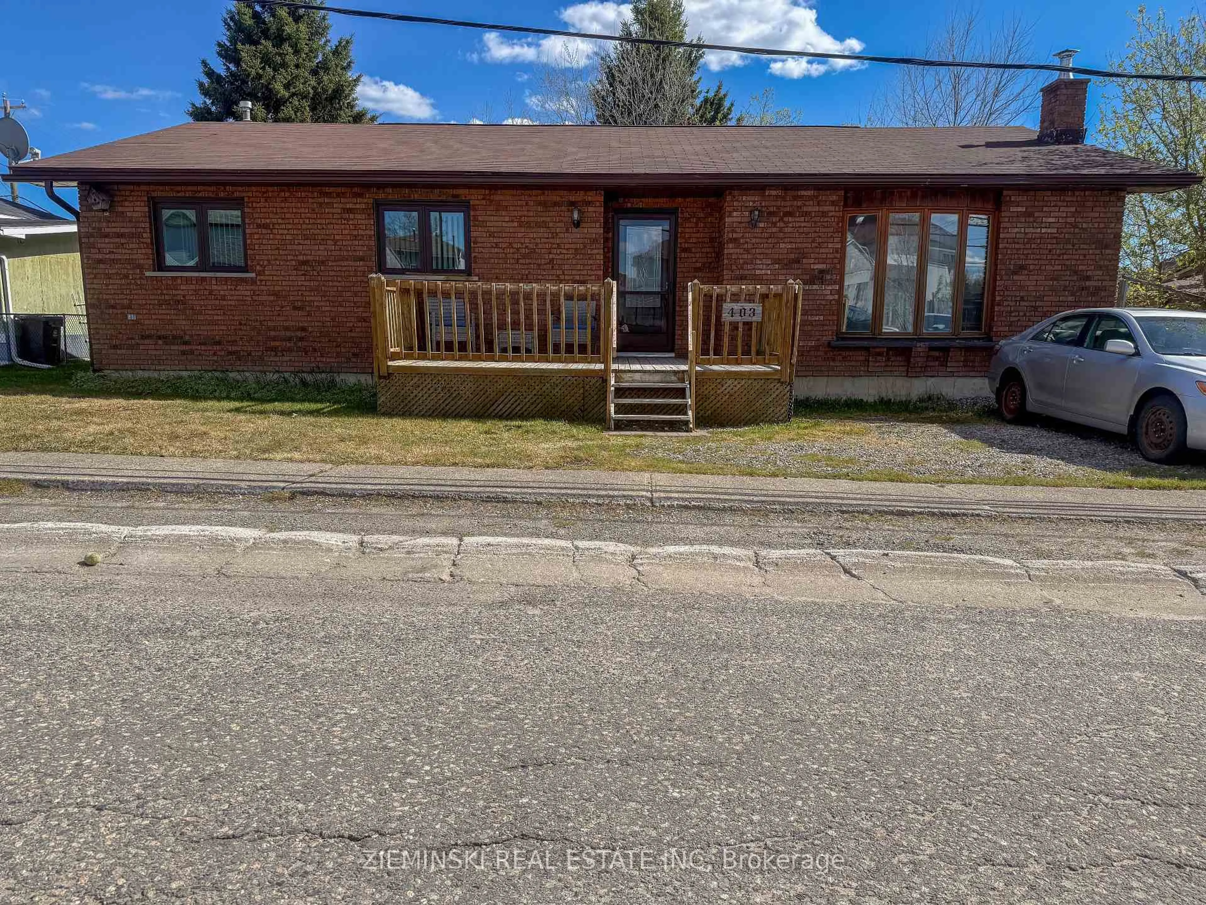 A pic from outside/outdoor area/front of a property/back of a property/a pic from drone, street for 403 Scott St, Iroquois Falls Ontario P0K 1G0