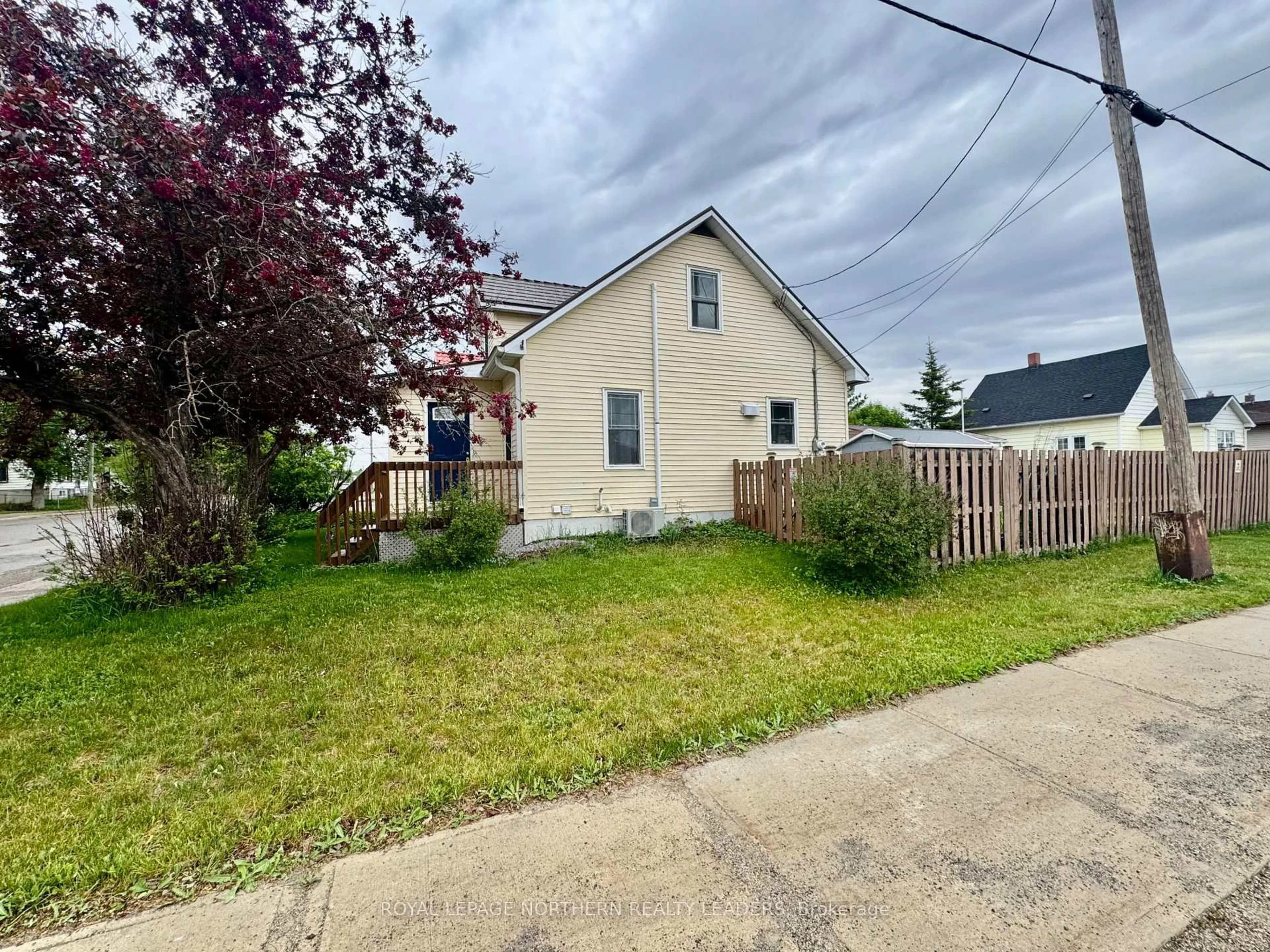 A pic from outside/outdoor area/front of a property/back of a property/a pic from drone, street for 99 Crawford St, Timmins Ontario P0N 1H0