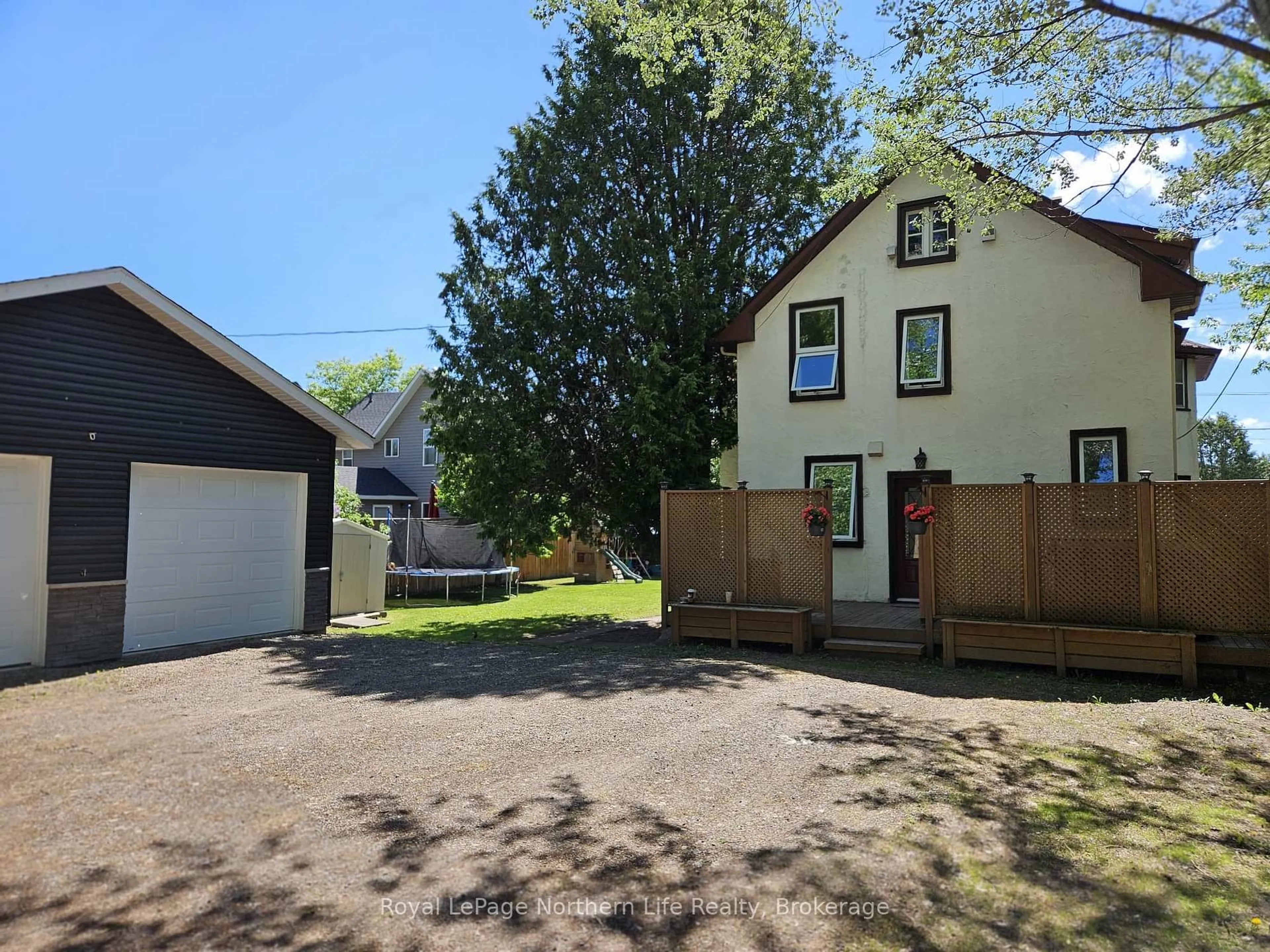 A pic from outside/outdoor area/front of a property/back of a property/a pic from drone, street for 58 Lakeshore Rd, Temiskaming Shores Ontario P0J 1P0
