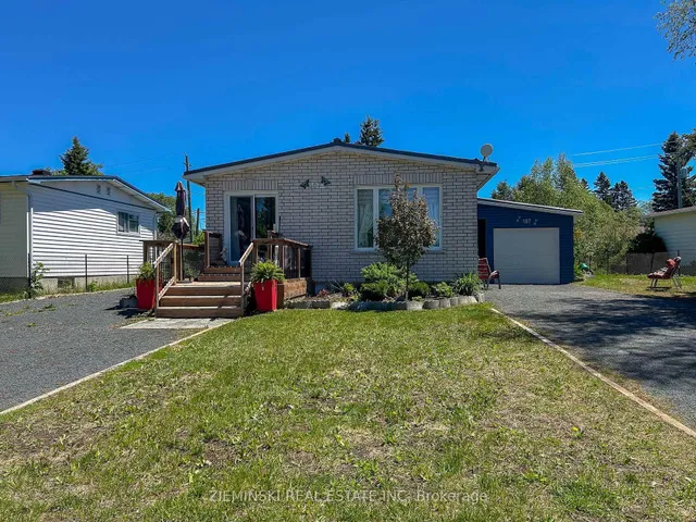 107 New Circle Pl, Iroquois Falls