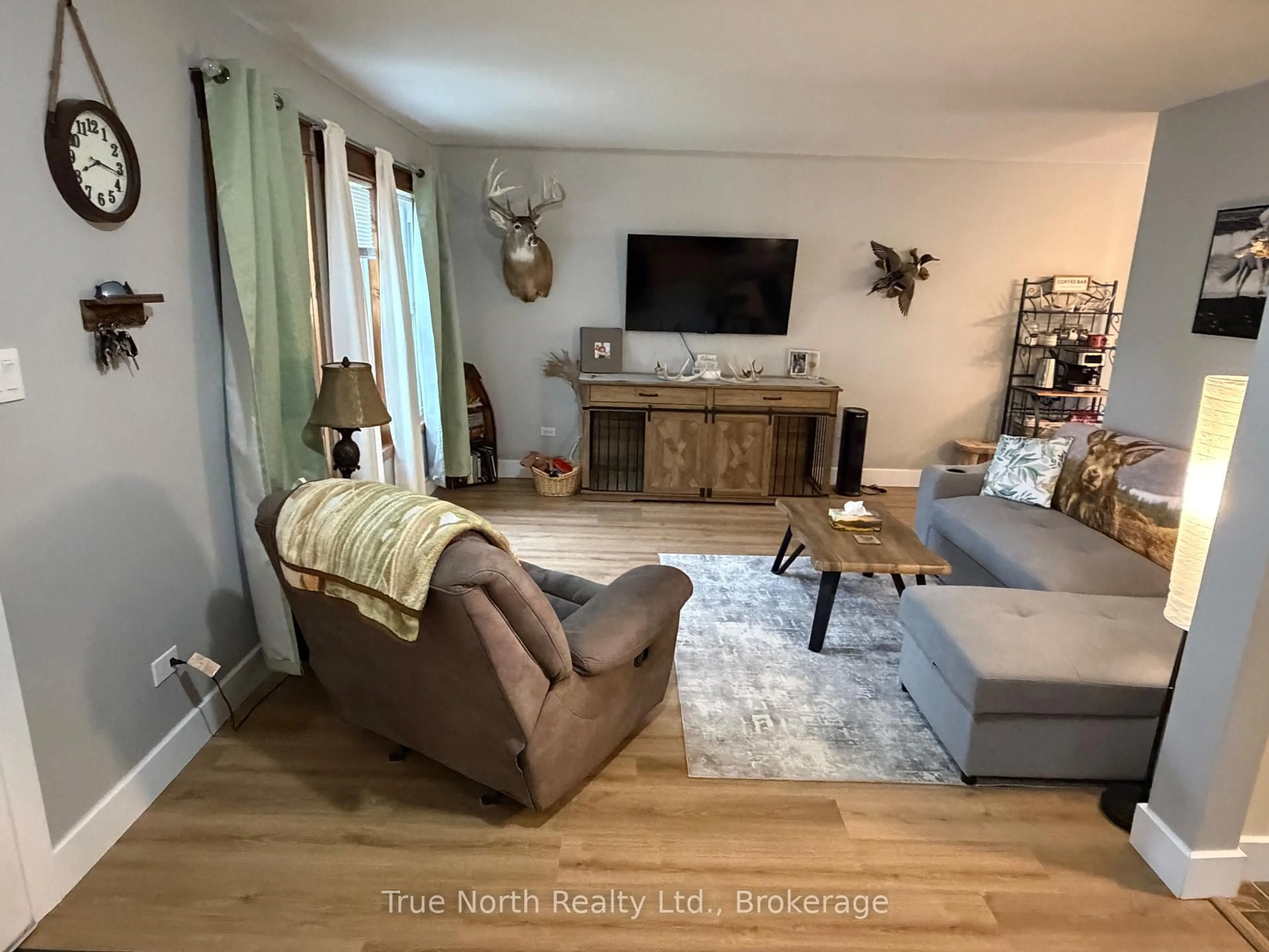 Living room with furniture, unknown for 35 Devonshire St, Kapuskasing Ontario P5N 1C2