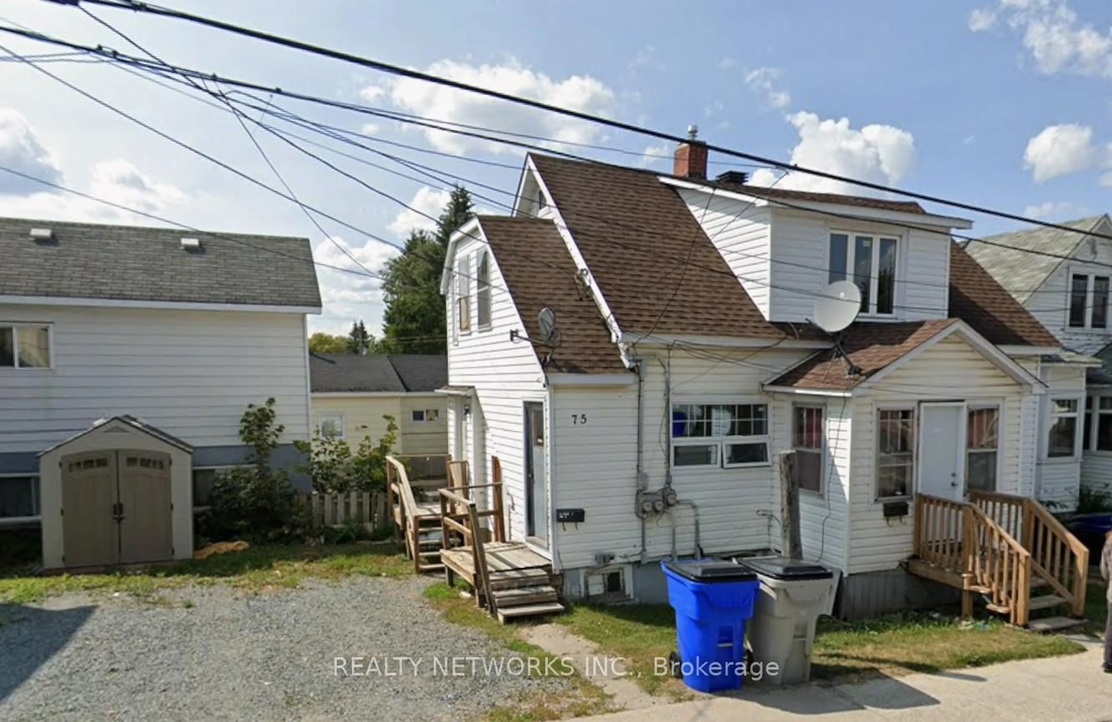 A pic from outside/outdoor area/front of a property/back of a property/a pic from drone, street for 152 Fifth Ave, Timmins Ontario P4N 5K9
