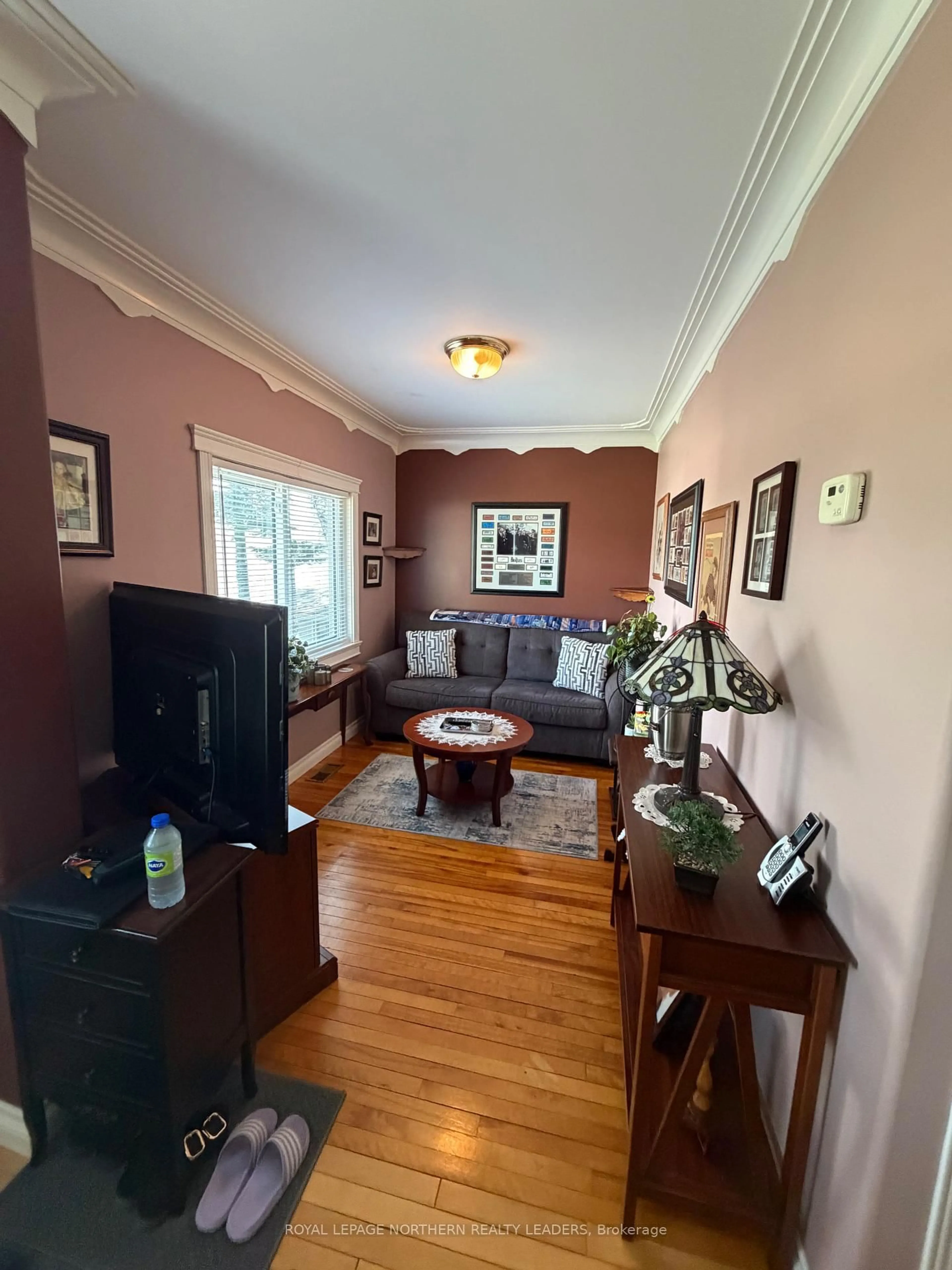 Living room with furniture, unknown for 327 Belleview St, Timmins Ontario P4N 5B3