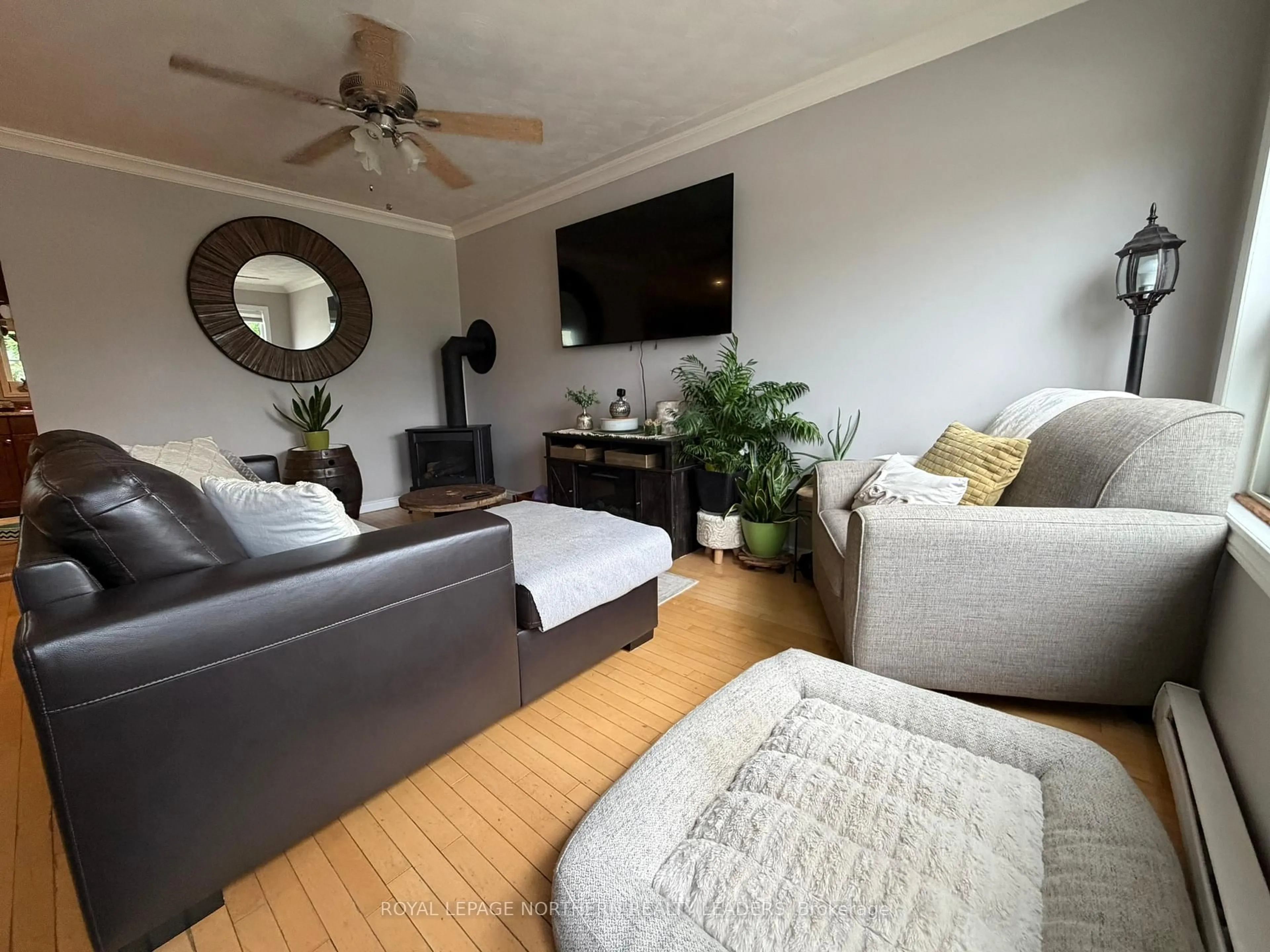 Living room with furniture, unknown for 296 Ann Ave, Timmins Ontario P4N 4T9