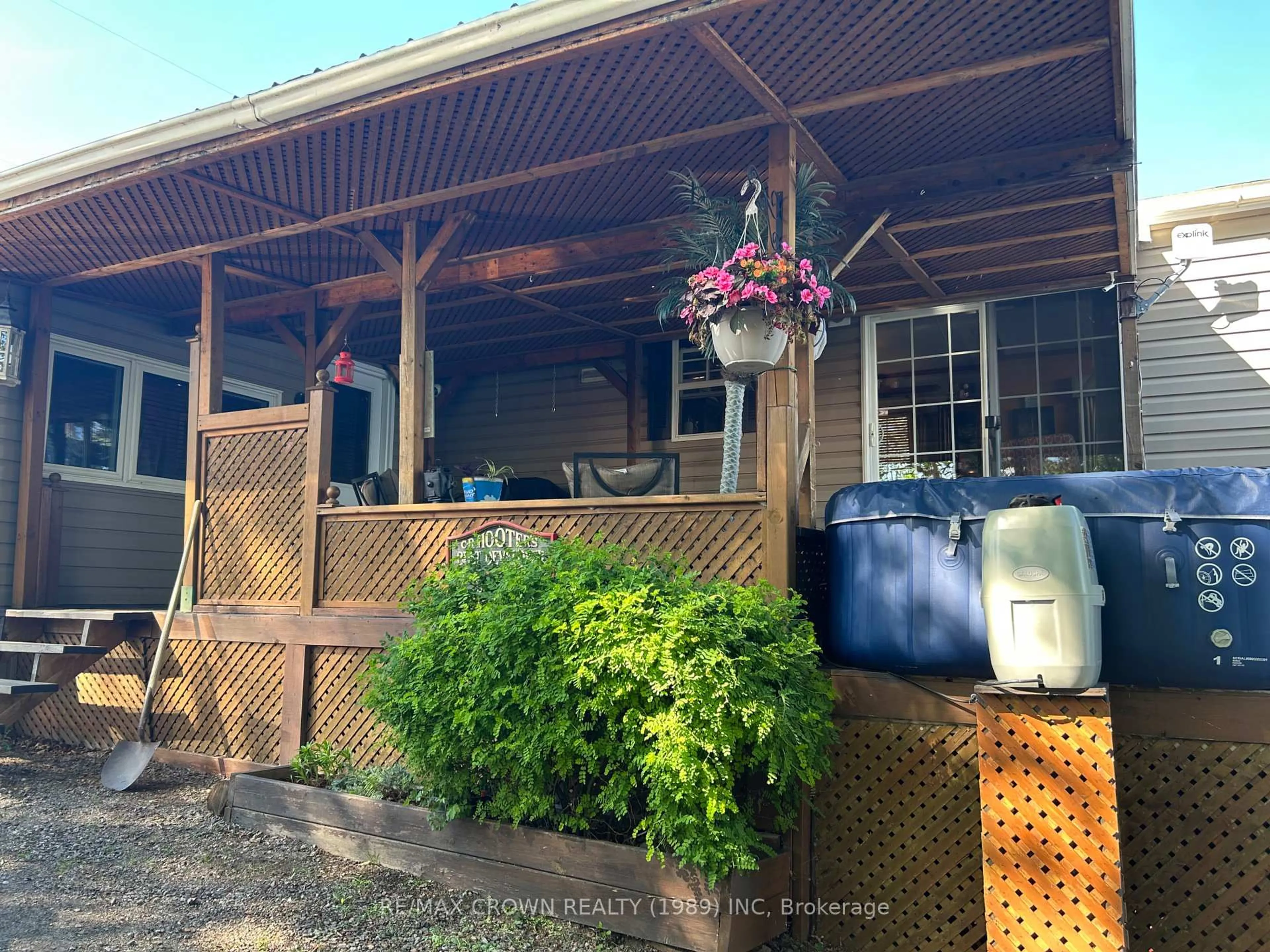 Patio, unknown for 219 Lefebvre Peninsula, Remi Lake, Moonbeam Rd, Kapuskasing Ontario P0L 1V0