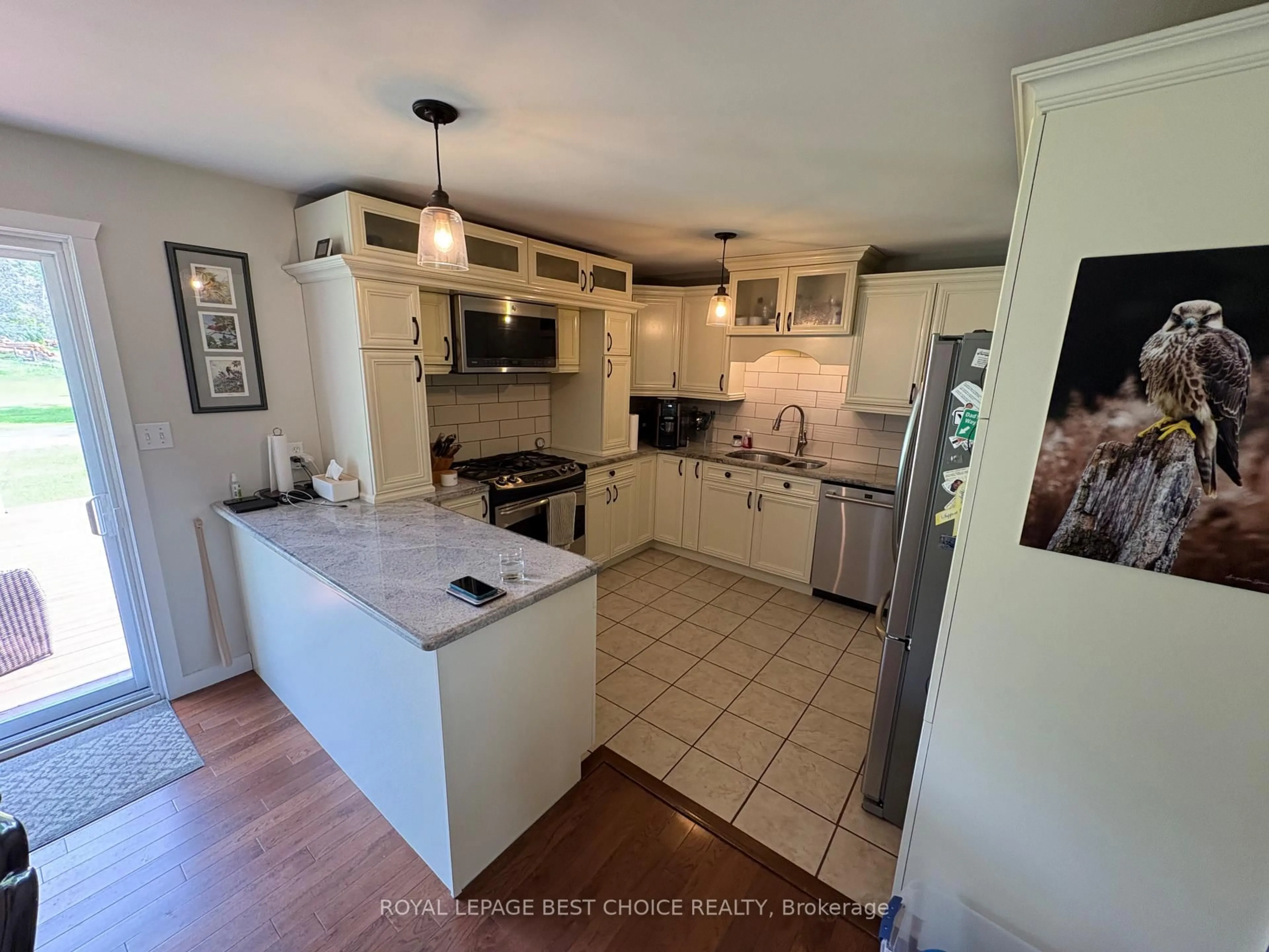 Open concept kitchen, ceramic/tile floor for 585173 Mowat Landing Rd, Timiskaming Ontario P0J 1K0